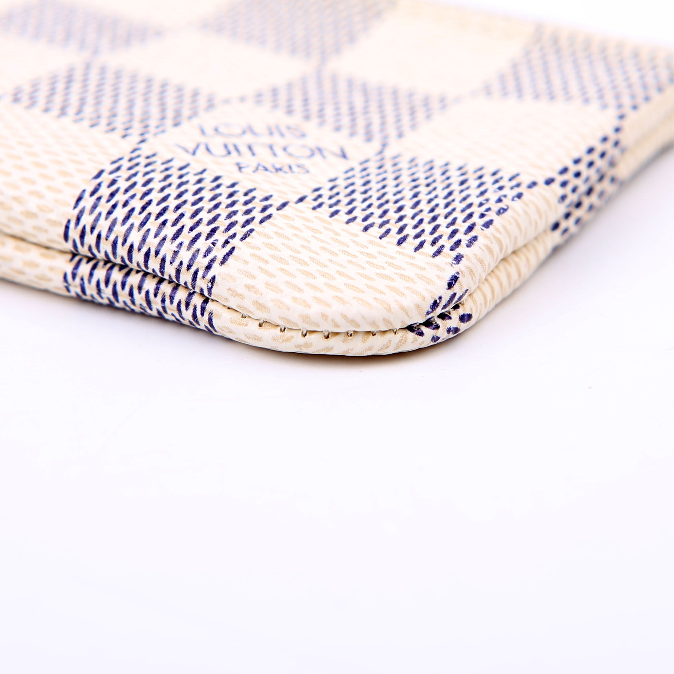 Louis Vuitton Pochette Cles Damier Azur