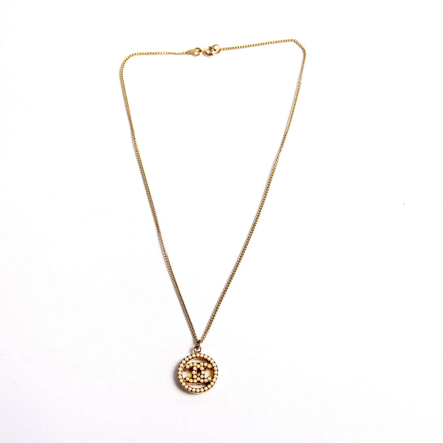 Chanel CC Pearl Round Pendant Necklace Gold/Pearl