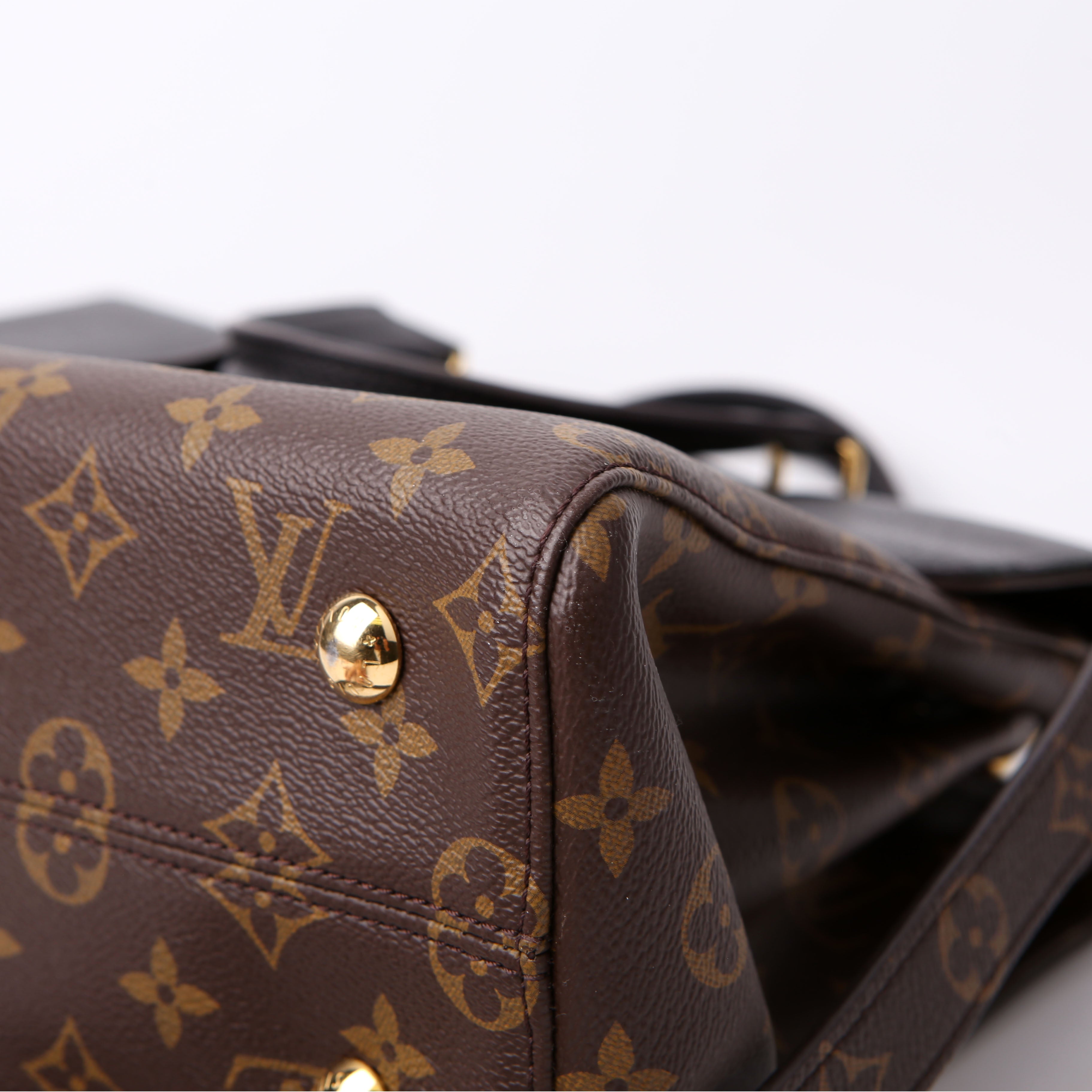 Louis Vuitton Venus Satchel Monogram