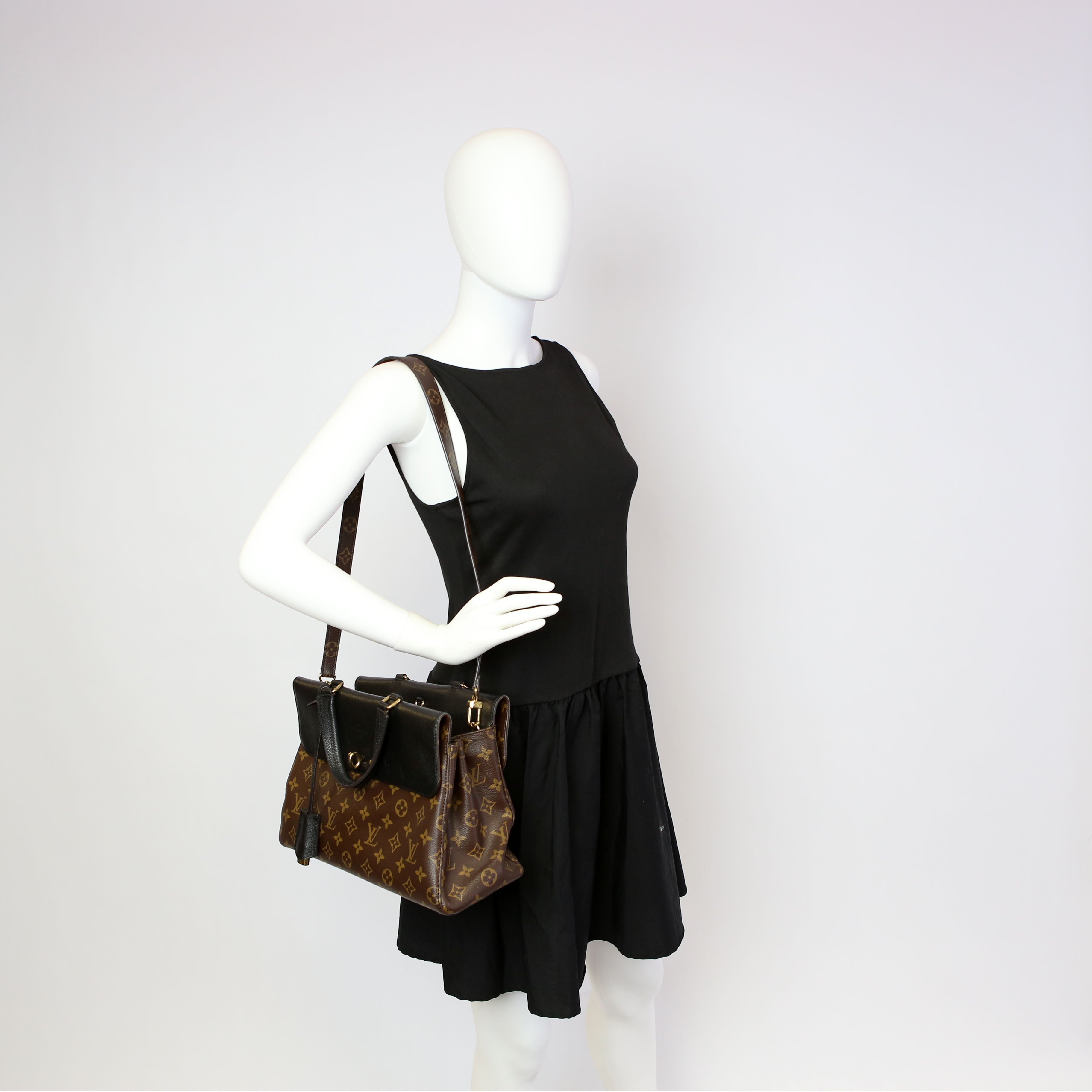 Louis Vuitton Venus Satchel Monogram