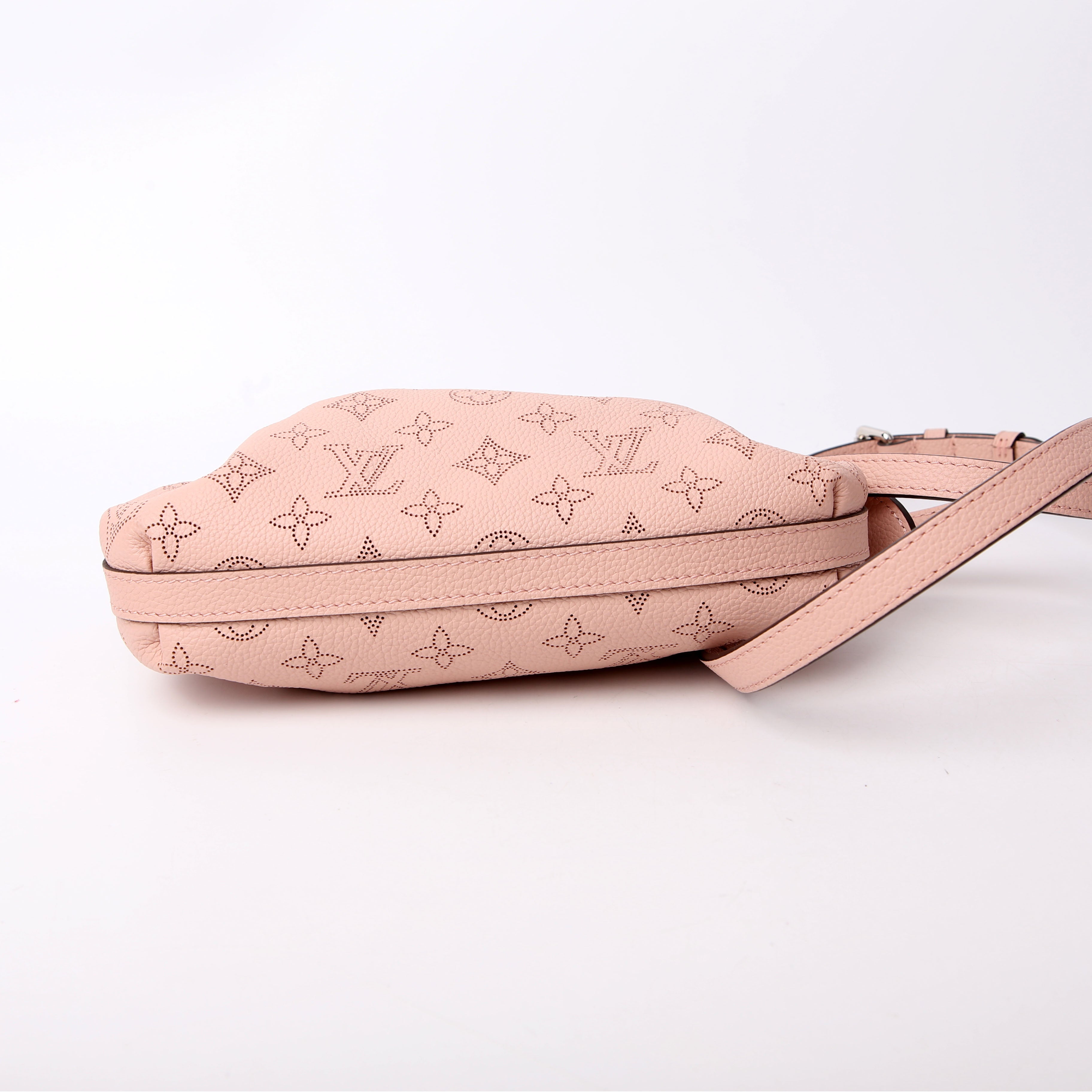 Louis Vuitton Scala Pouch Mini Mahina Pink