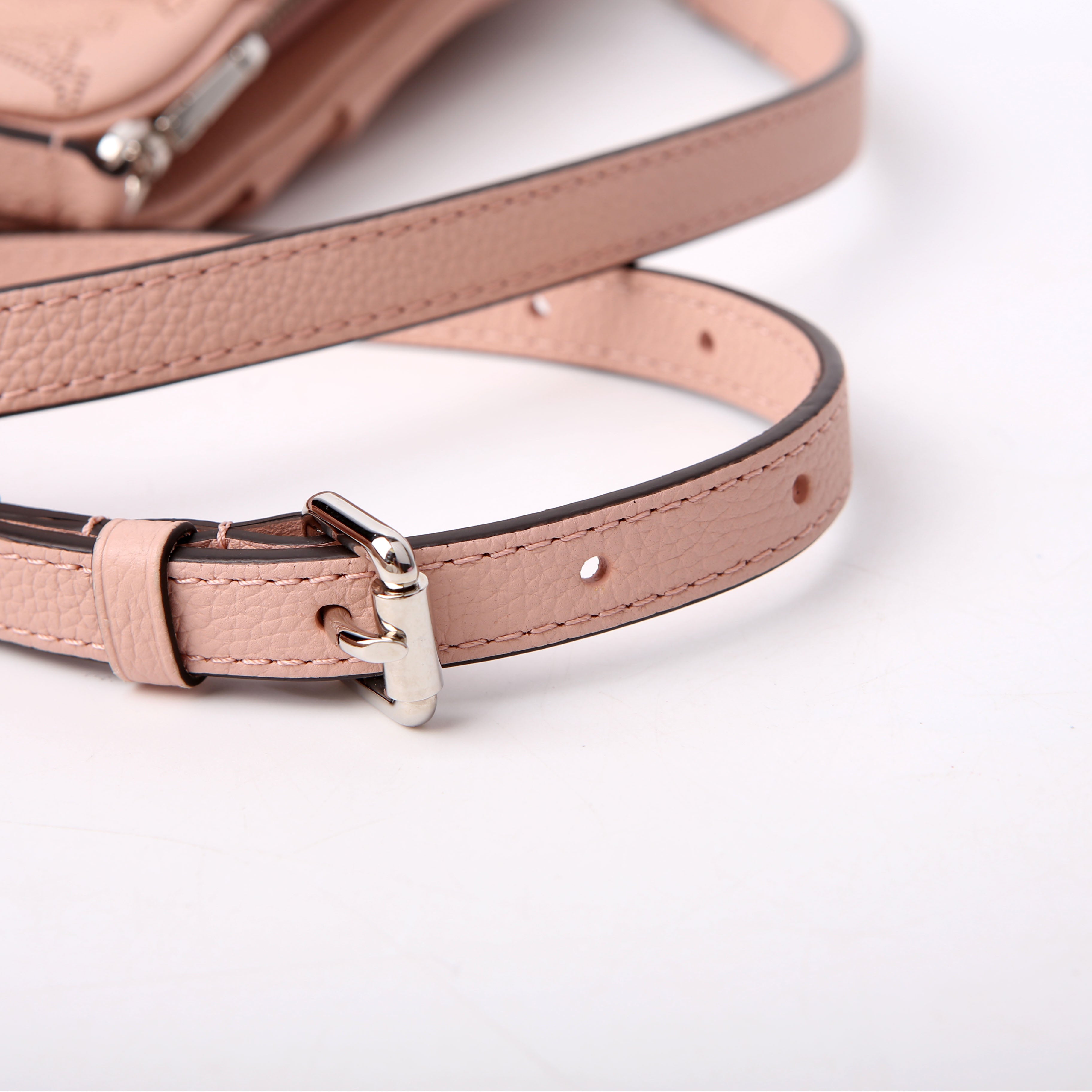 Louis Vuitton Scala Pouch Mini Mahina Pink