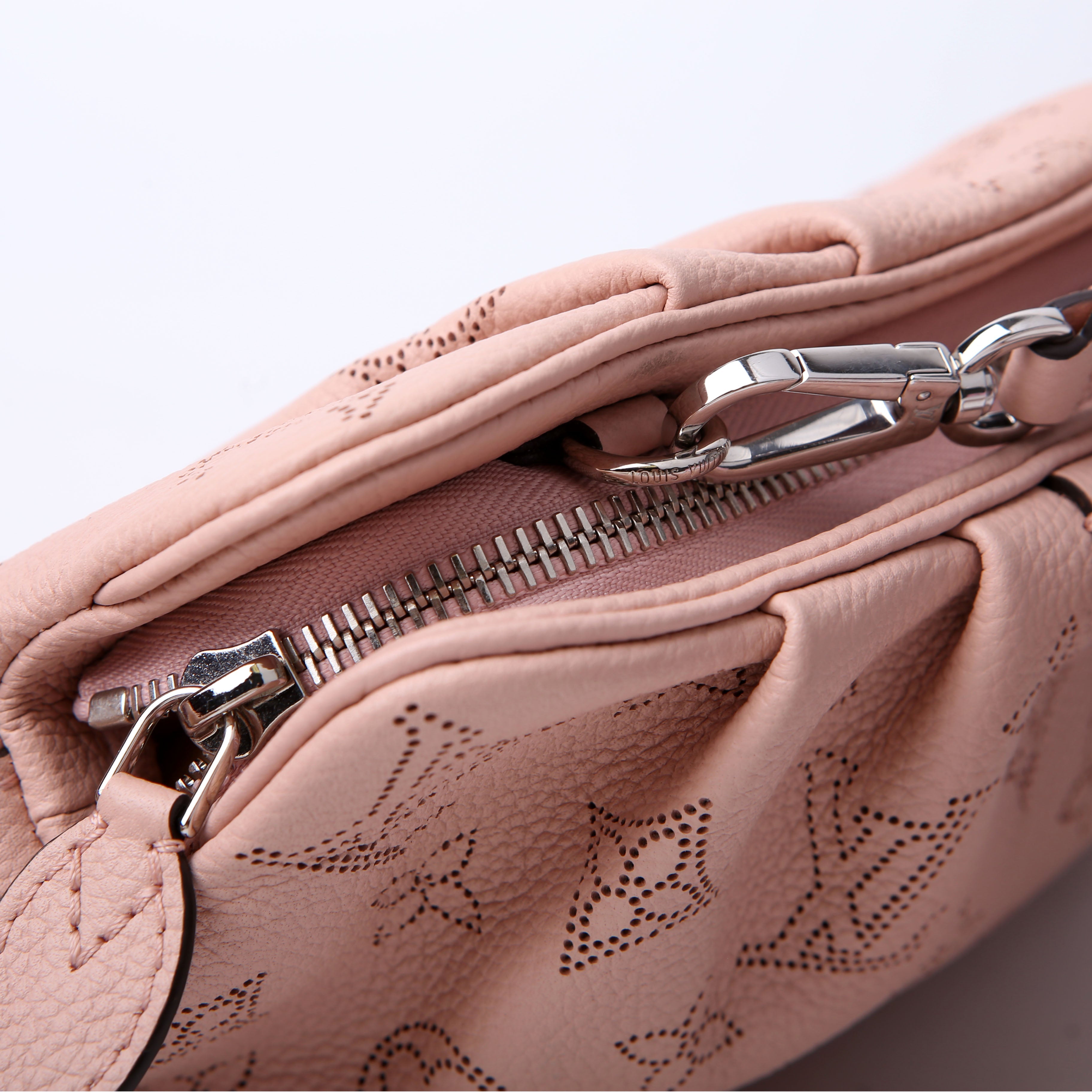 Louis Vuitton Scala Pouch Mini Mahina Pink