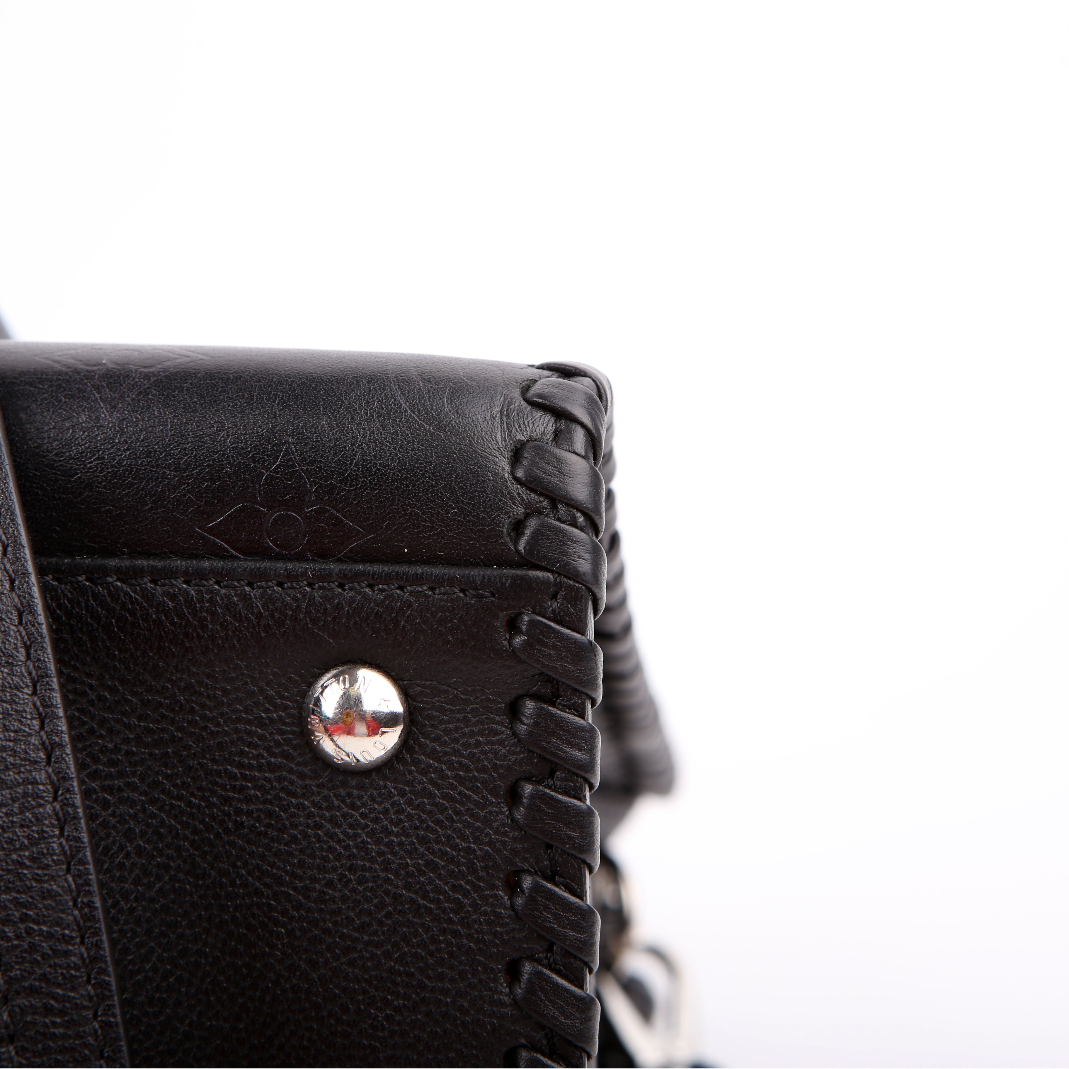 Louis Vuitton Very Zipped Tote Black