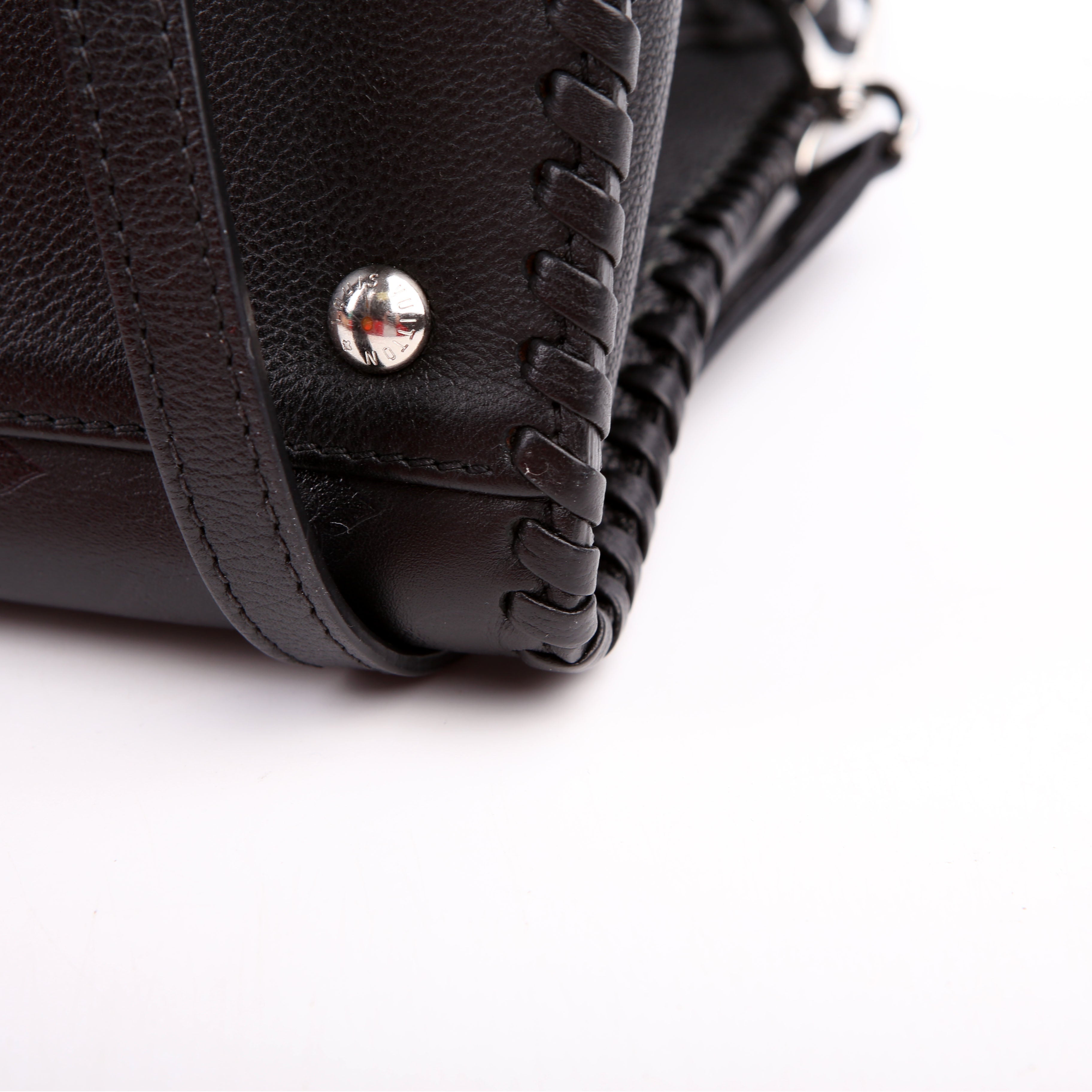 Louis Vuitton Very Zipped Tote Black