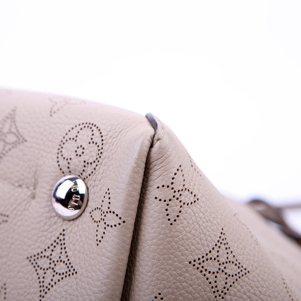 Louis Vuitton Hina MM Mahina Turtledove