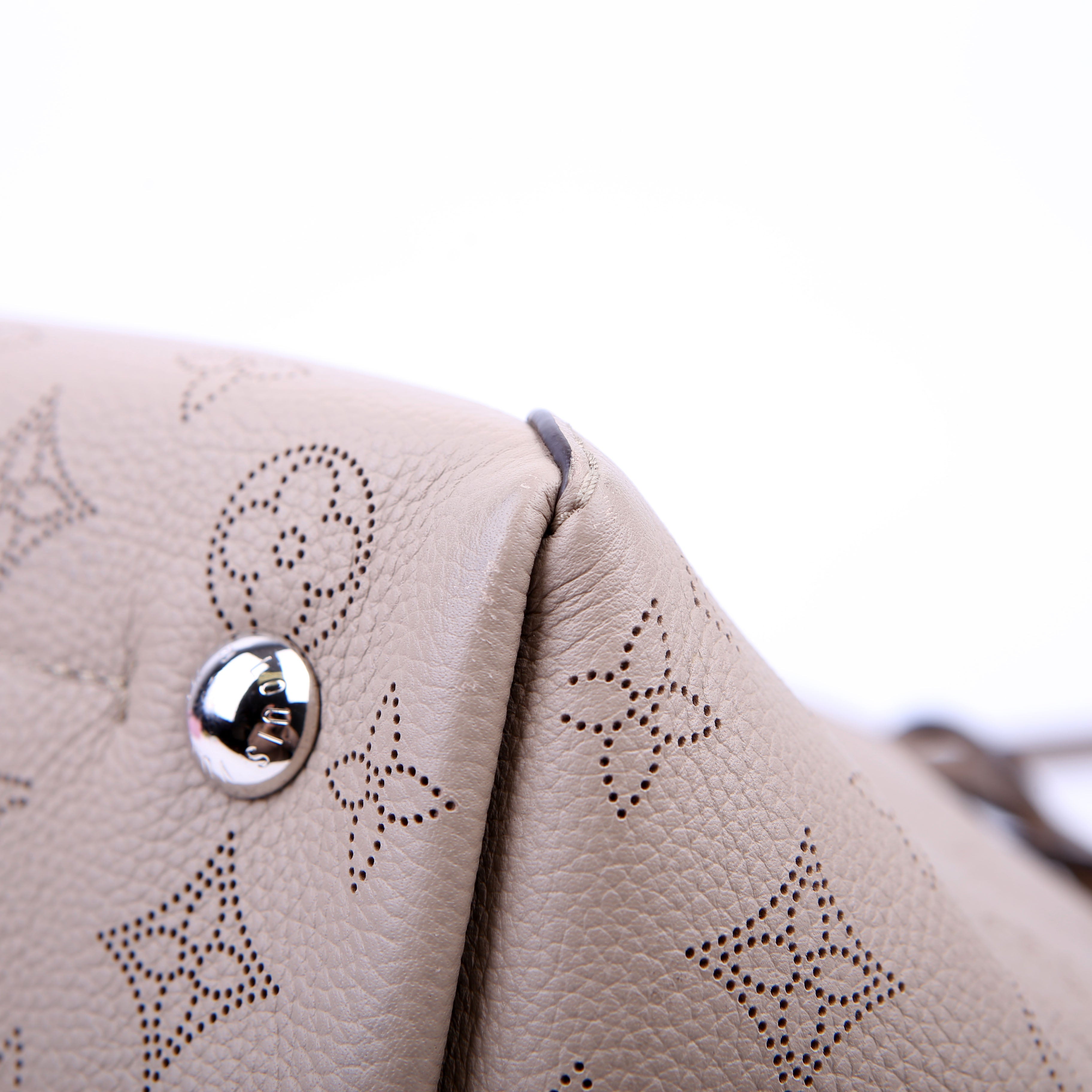 Louis Vuitton Hina MM Mahina Turtledove