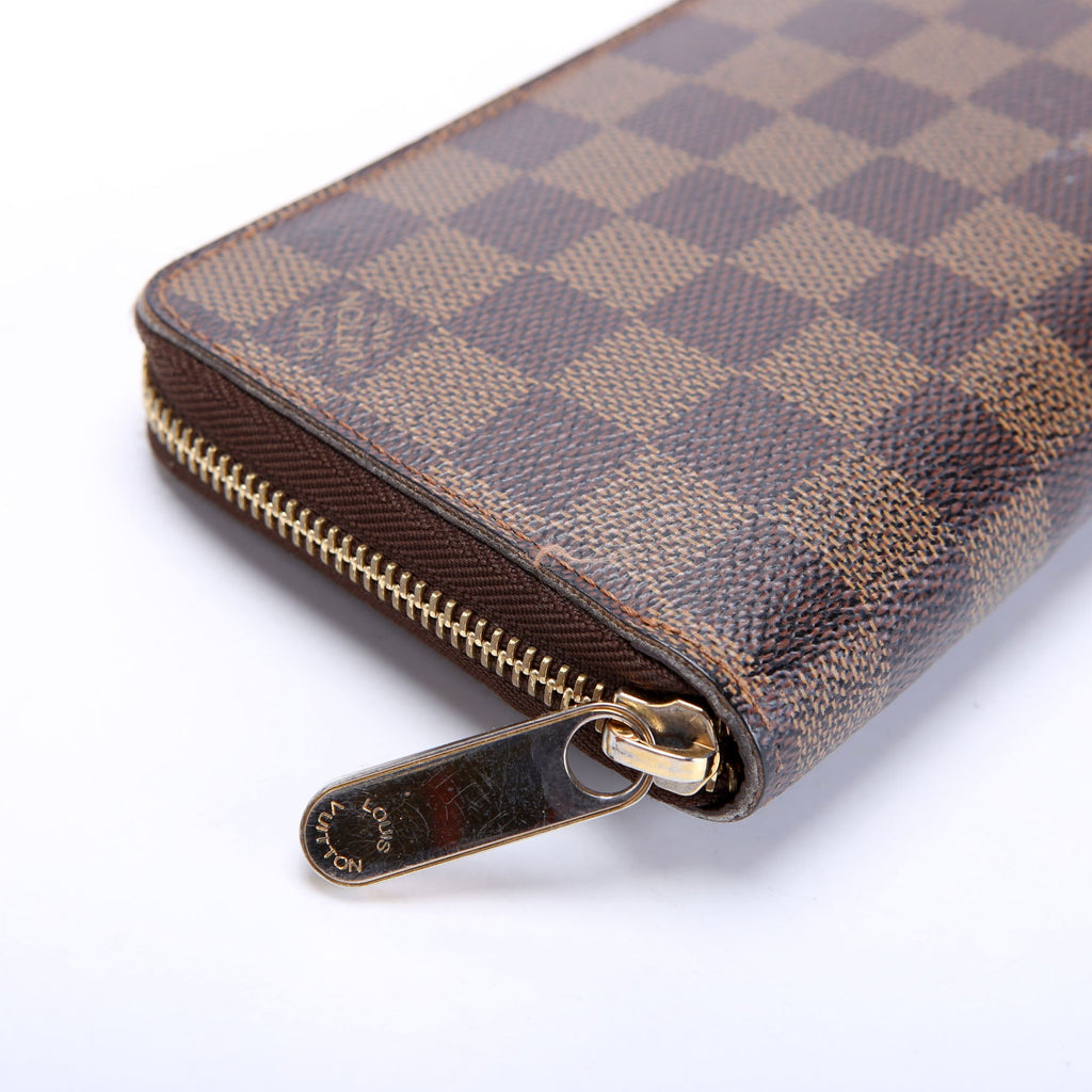 Louis Vuitton Zippy Wallet Damier Ebene