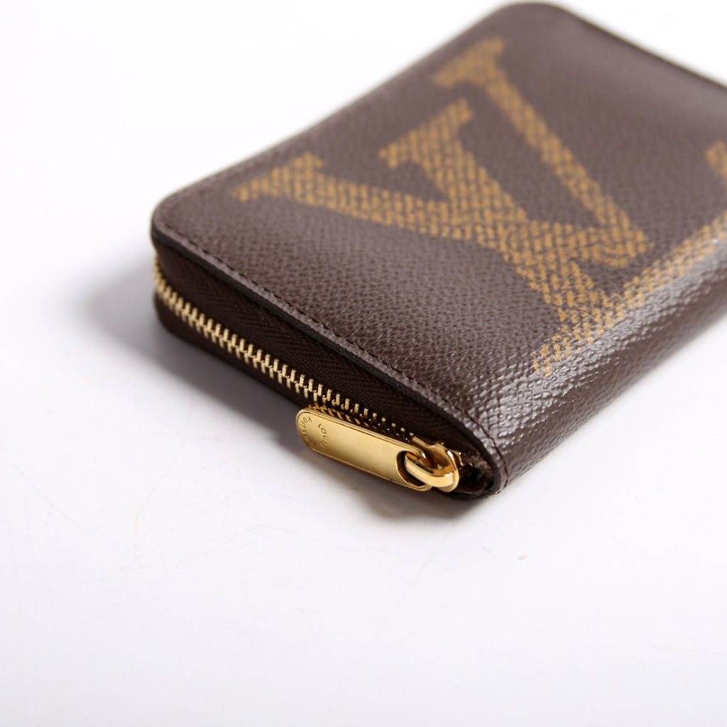 Louis Vuitton Zippy Coin Purse Giant Monogram Brown/Black