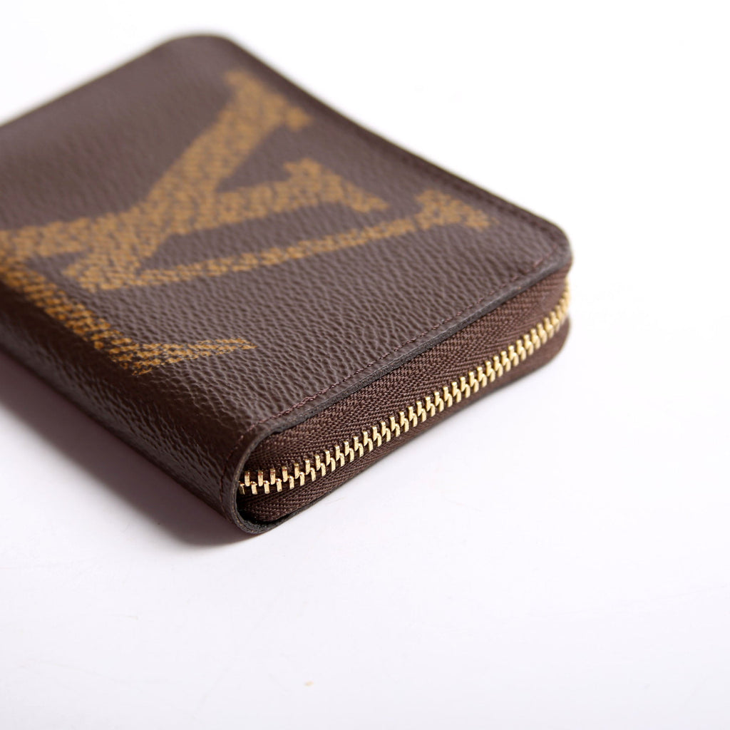 Louis Vuitton Zippy Coin Purse Giant Monogram Brown/Black
