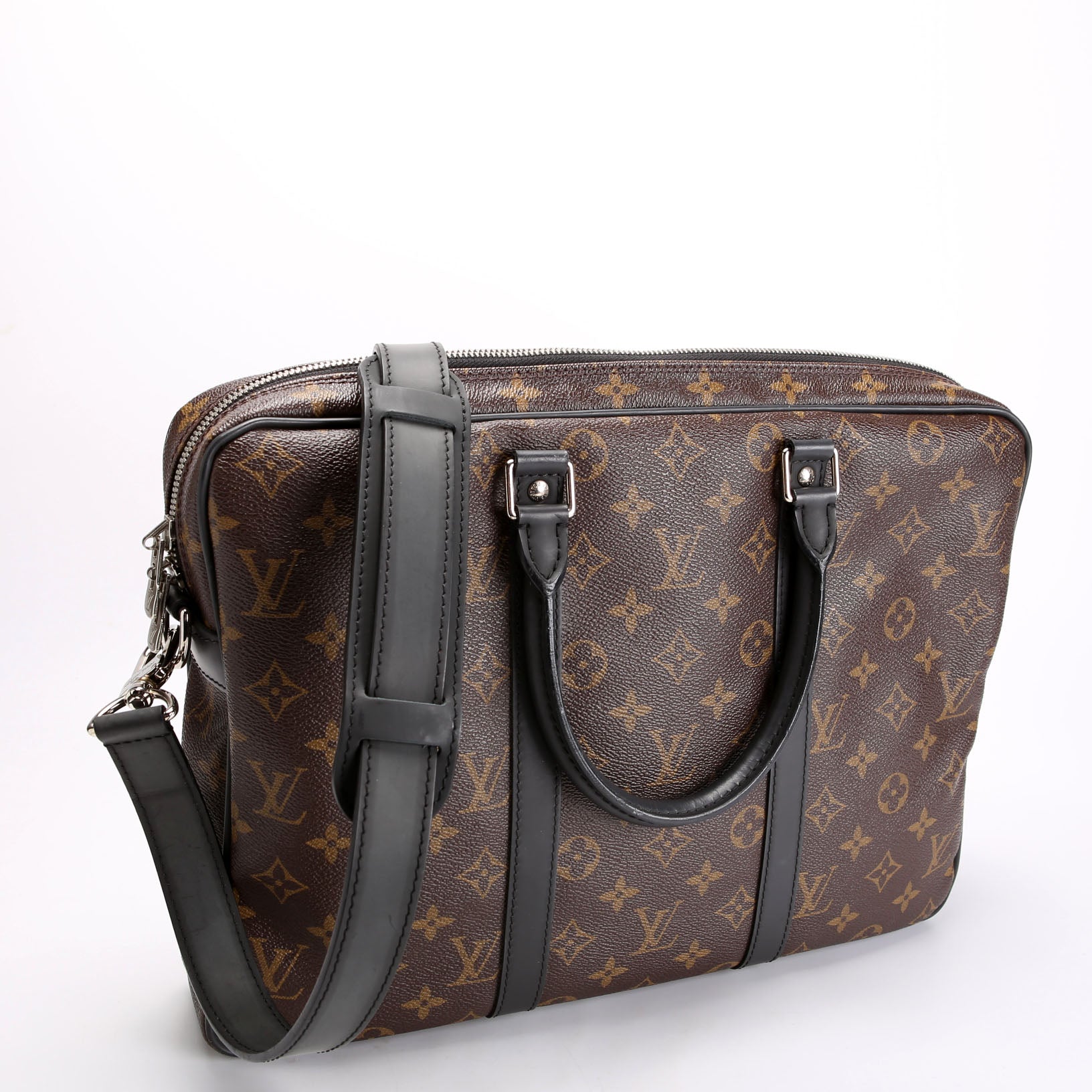 Louis Vuitton Porte Documents Voyage PM Macassar Black