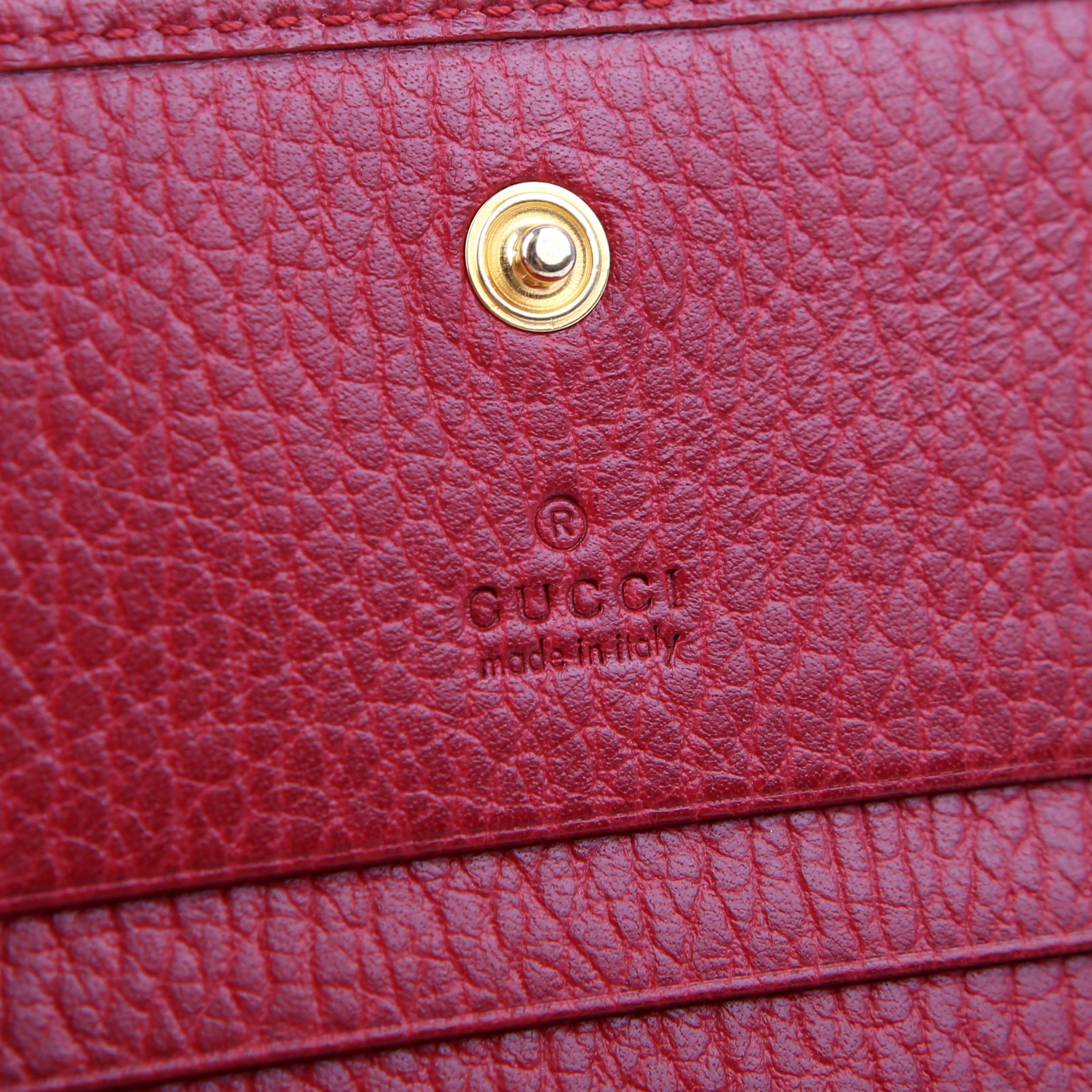 Gucci 456126 GG Marmont Card Case Red