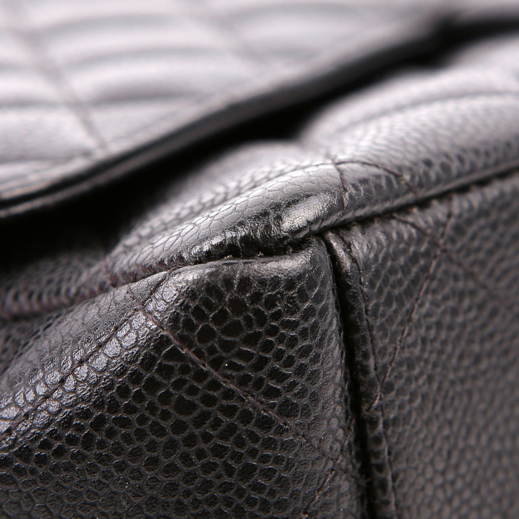 Chanel Classic Flap Maxi Caviar 15M Black