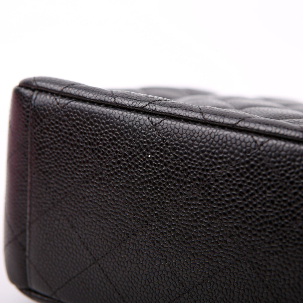 Chanel Classic Flap Maxi Caviar 15M Black