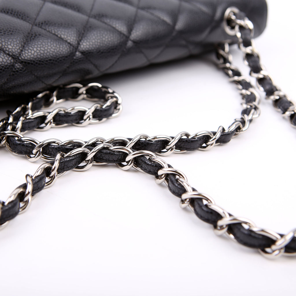 Chanel Classic Flap Maxi Caviar 15M Black