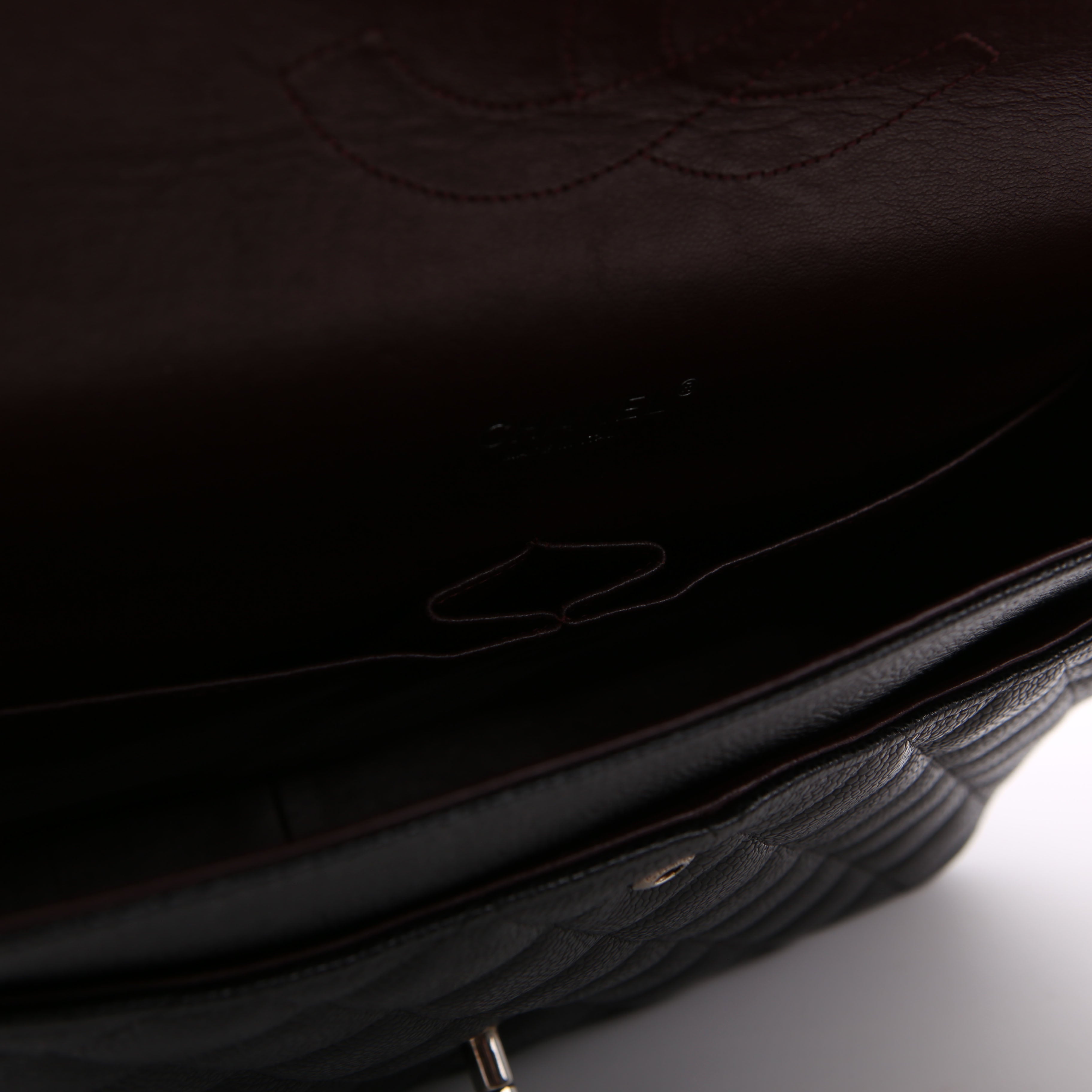 Chanel Classic Flap Maxi Caviar 15M Black