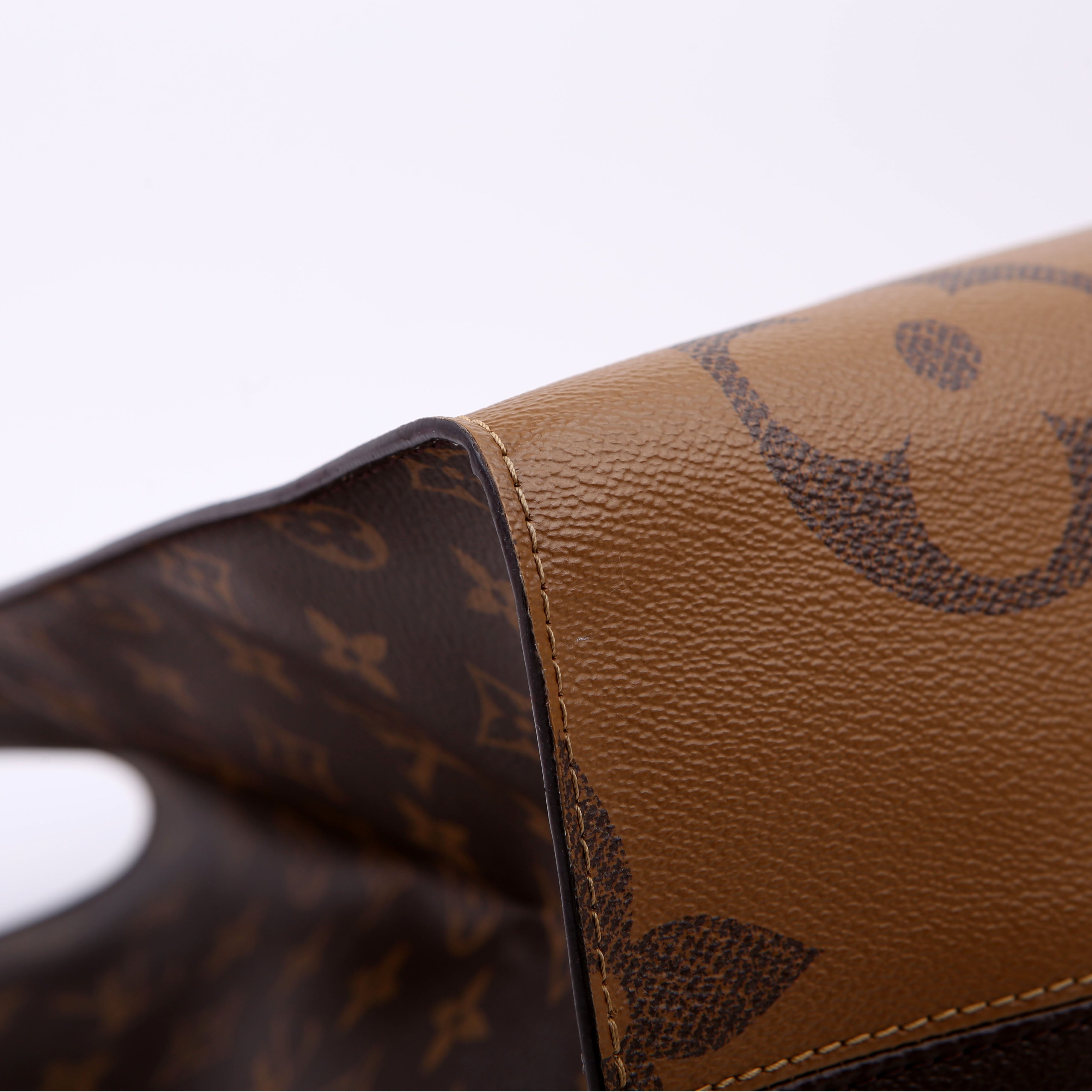 Louis Vuitton ONTHEGO GM Reverse Monogram