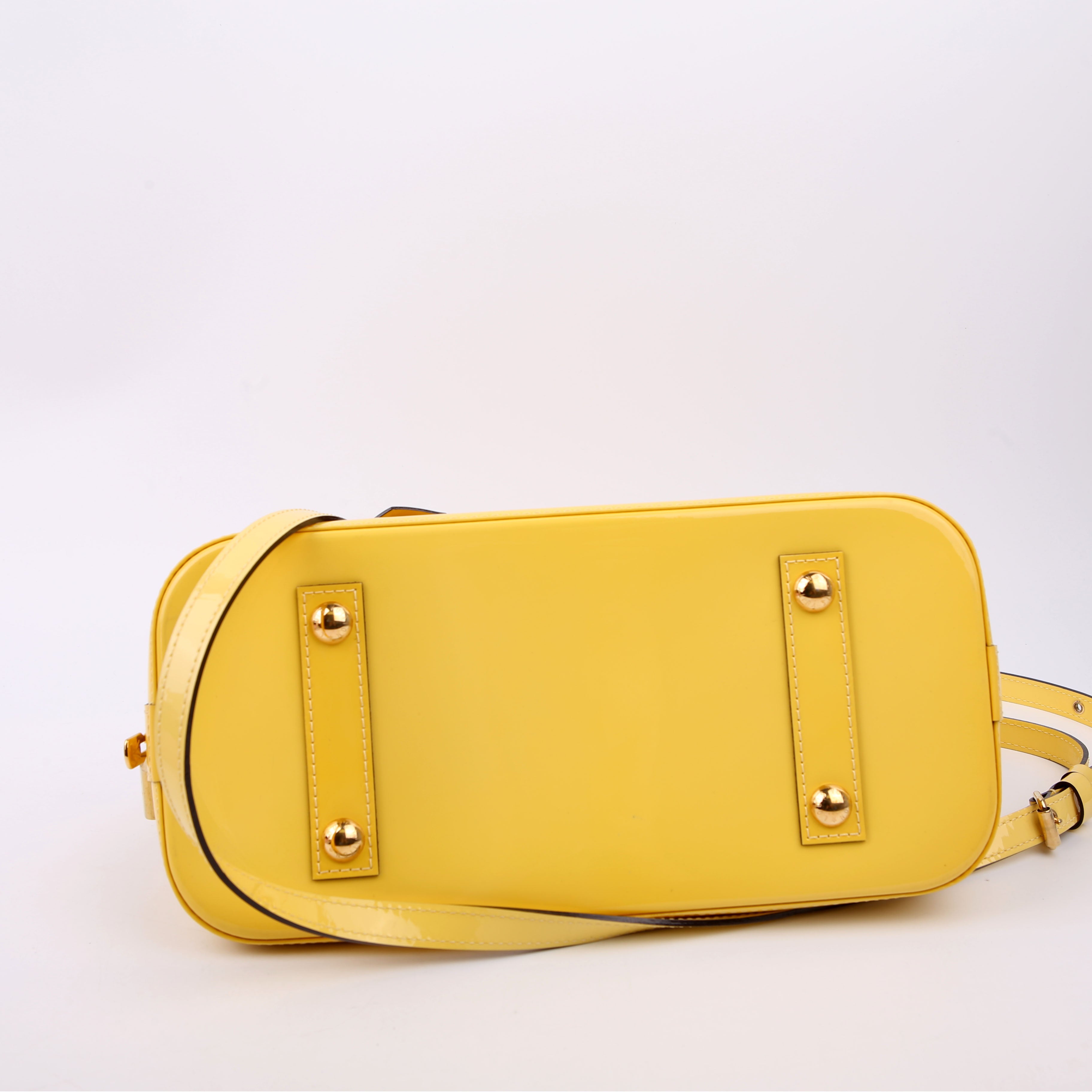 Louis Vuitton Alma PM with Strap Vernis Yellow