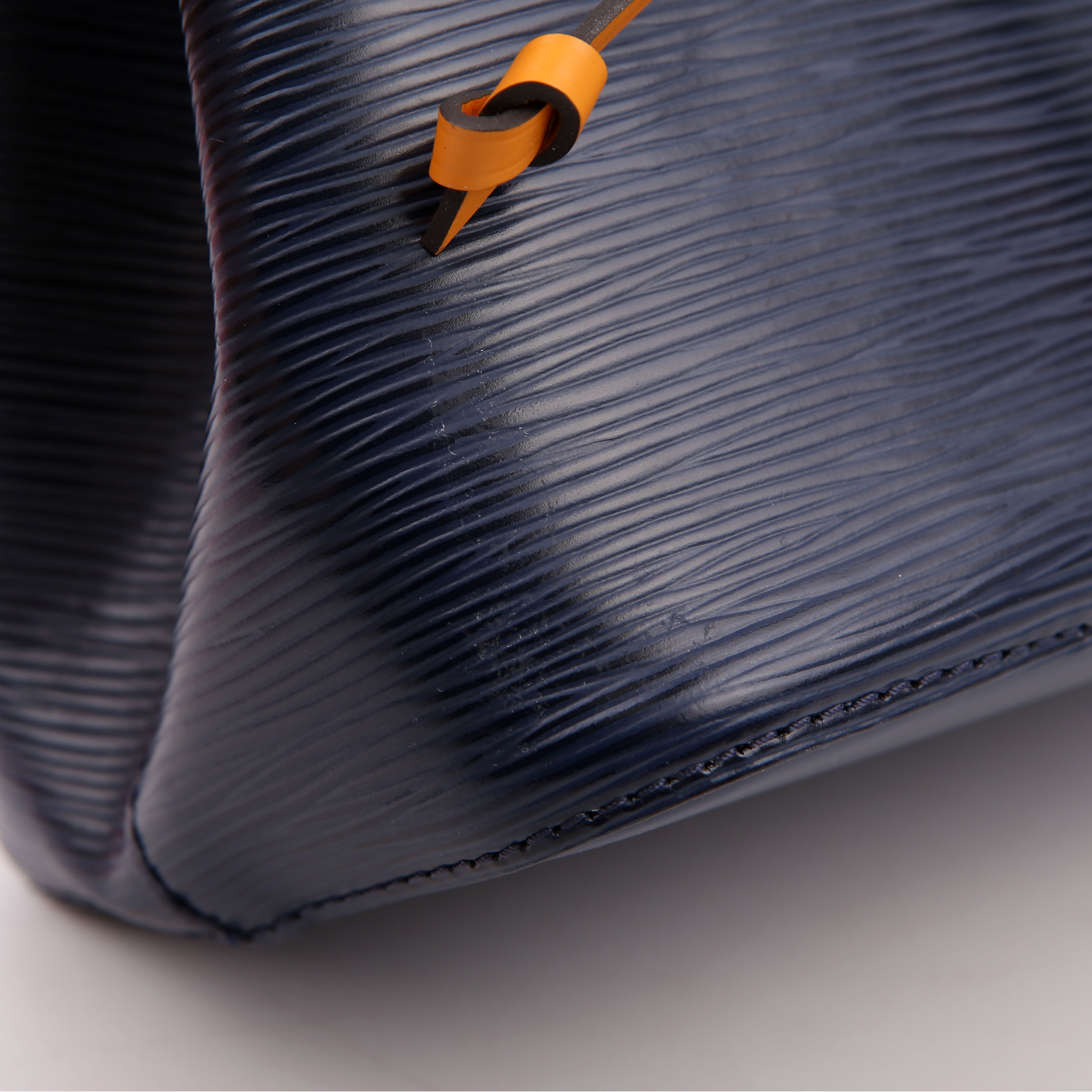 Louis Vuitton Neonoe BB Epi Navy/Orange