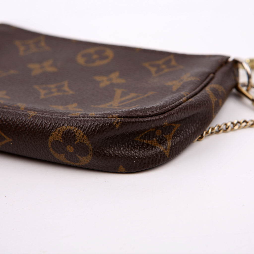 Louis Vuitton Pochette Accessories Mini Monogram