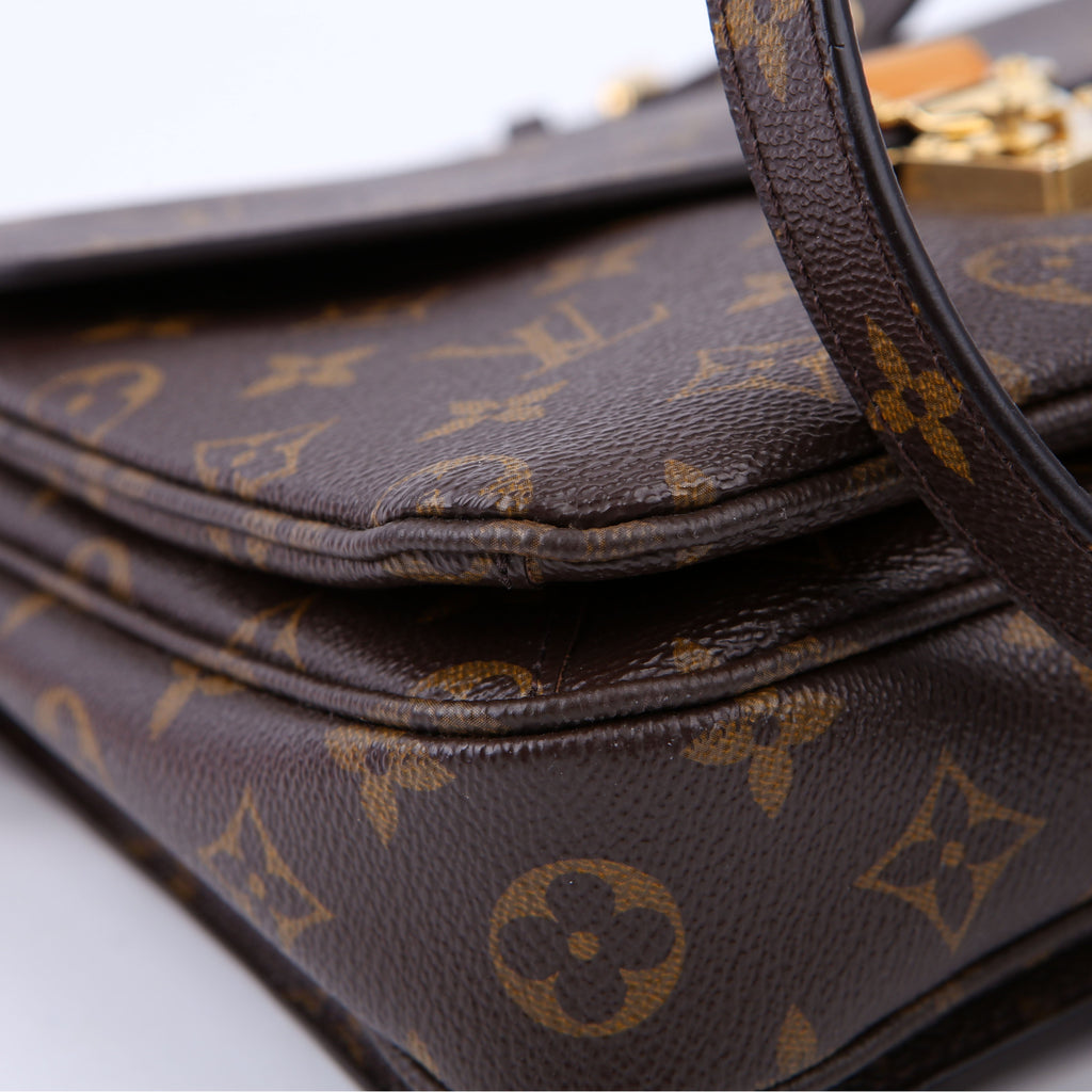 Louis Vuitton Pochette Metis Monogram