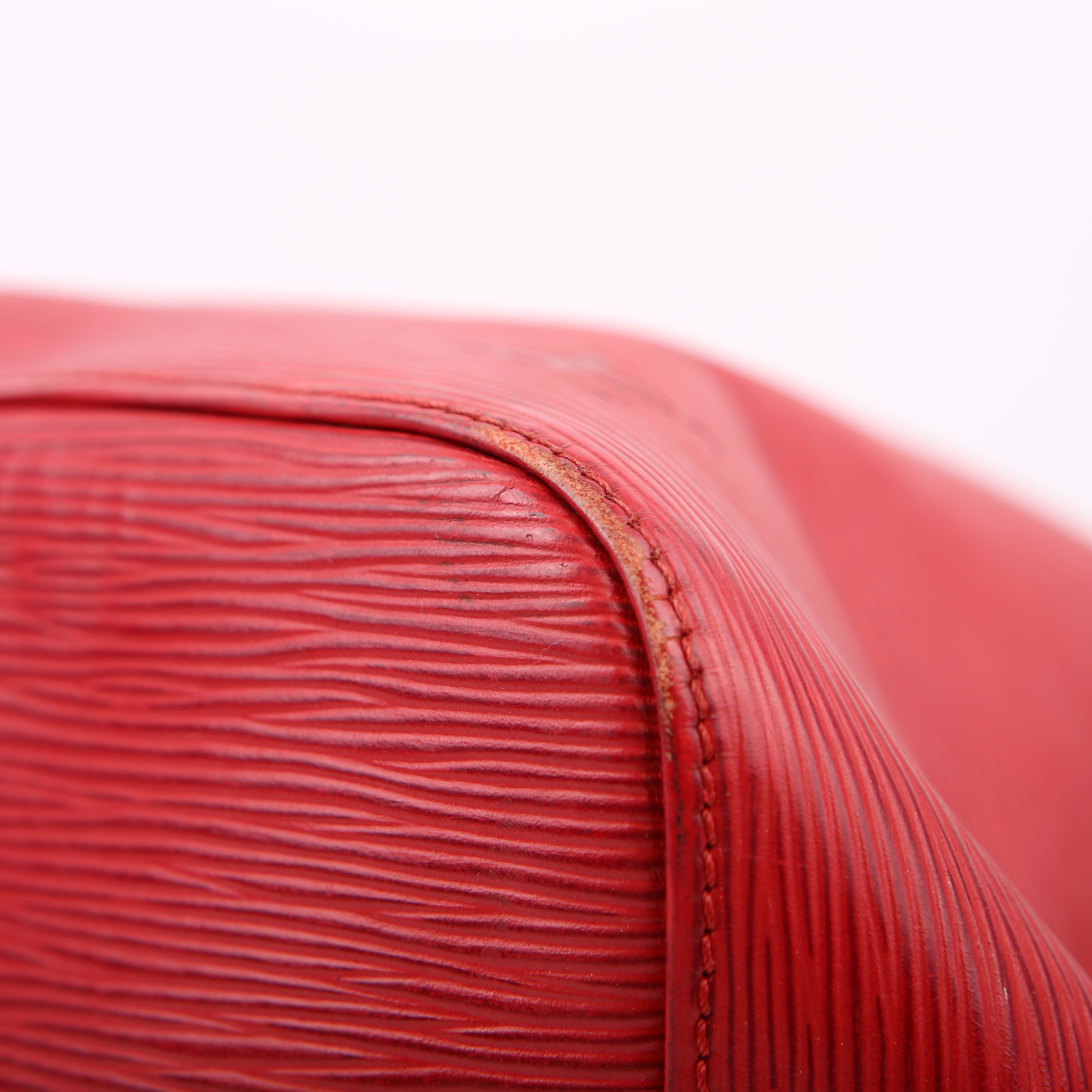 Louis Vuitton Noe Petite Vintage Epi Red