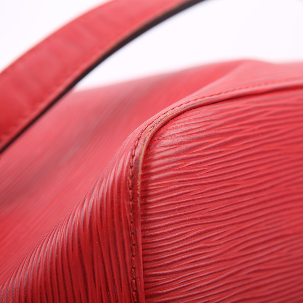 Louis Vuitton Noe Petite Vintage Epi Red
