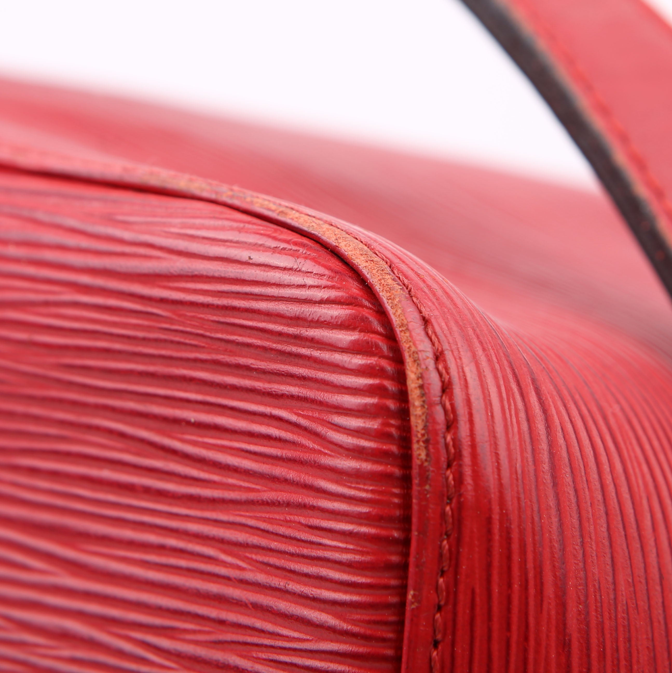 Louis Vuitton Noe Petite Vintage Epi Red