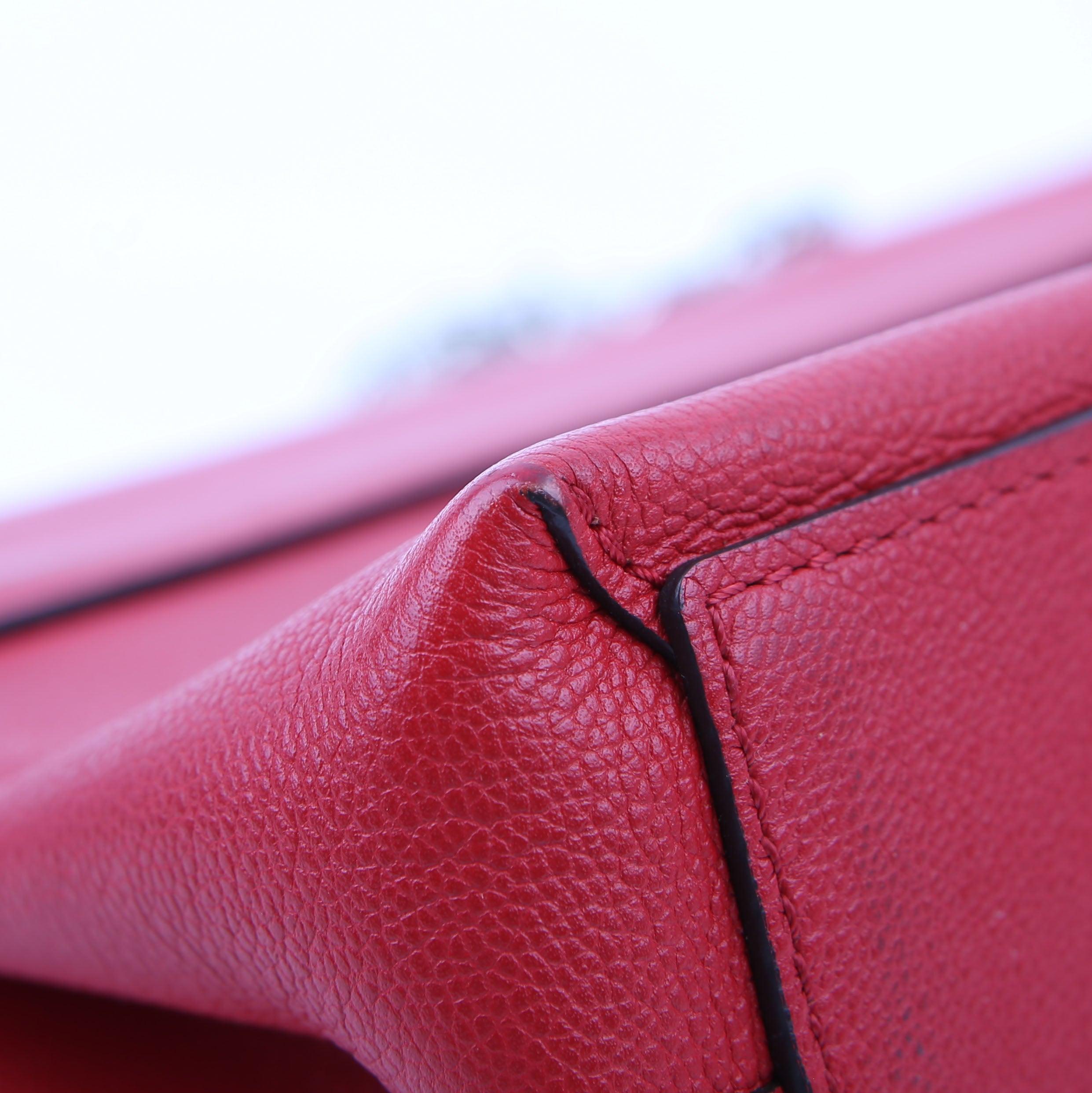 Louis Vuitton Very Chain Bag Leather Red