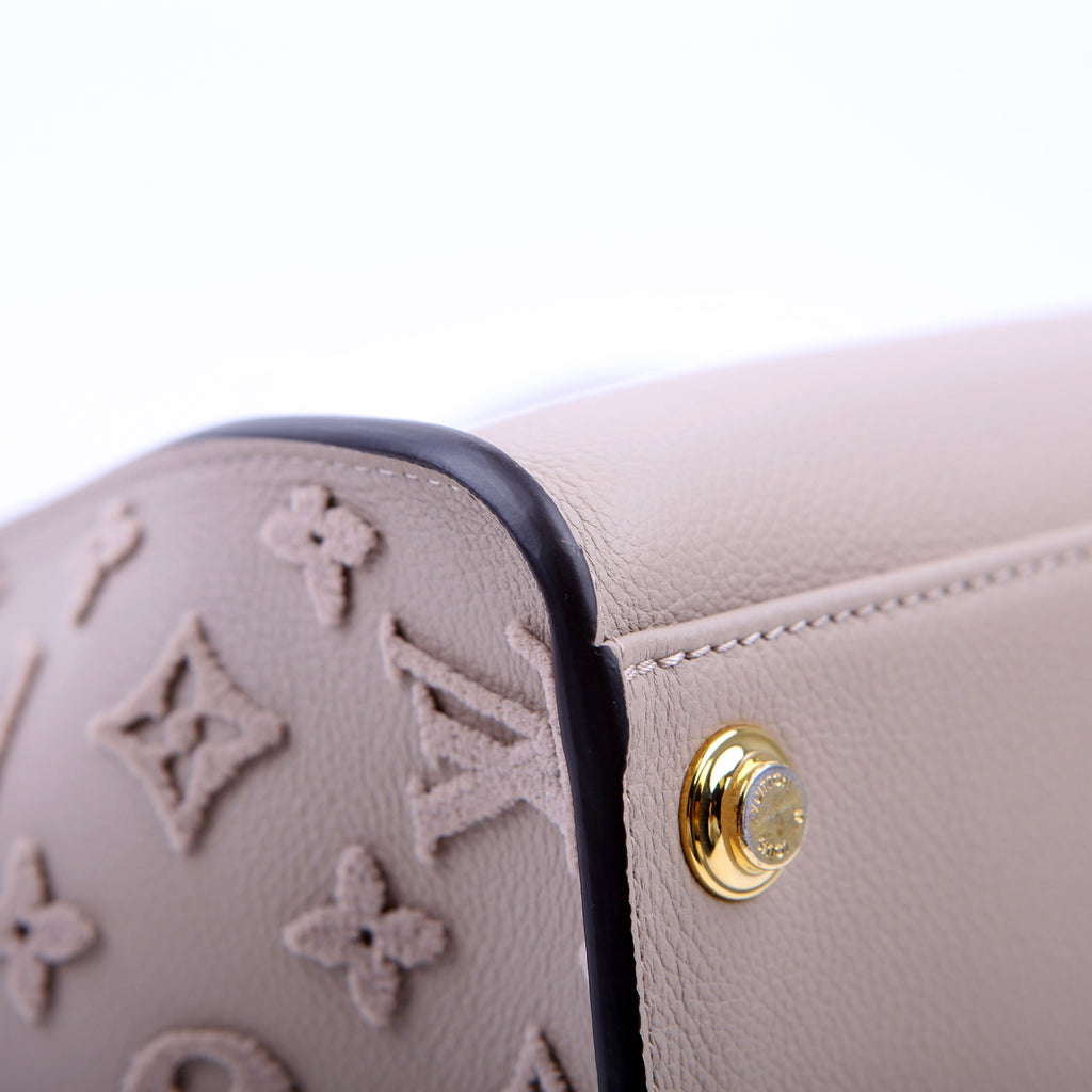 Louis Vuitton On My Side MM Calfskin Taupe/Orange