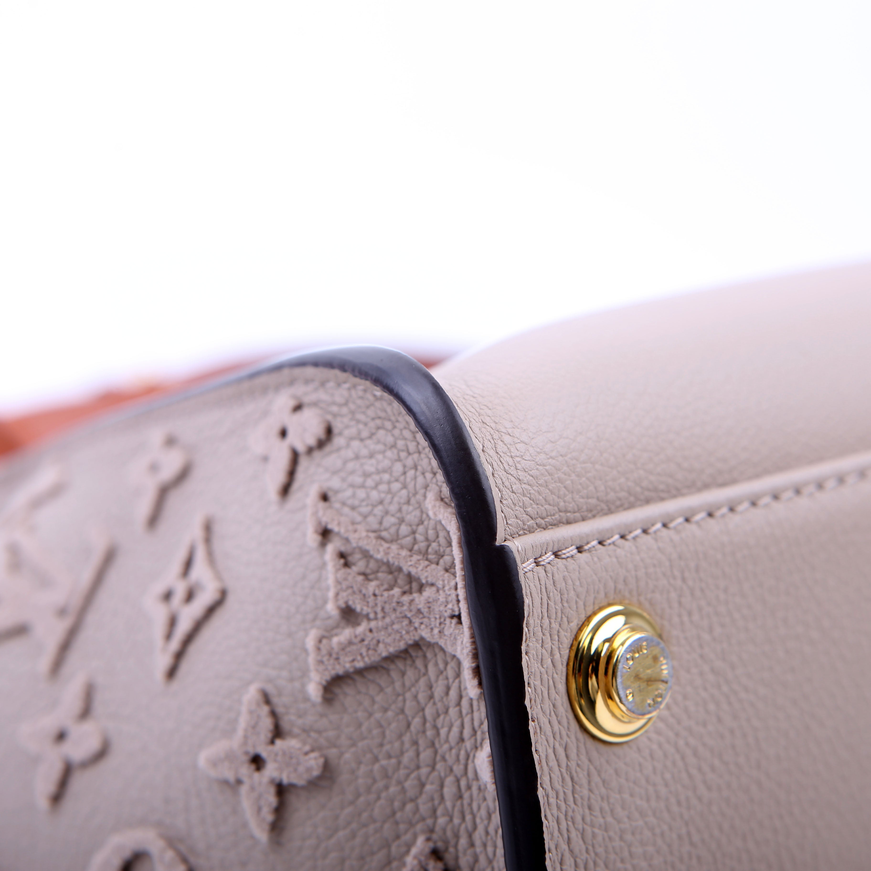 Louis Vuitton On My Side MM Calfskin Taupe/Orange