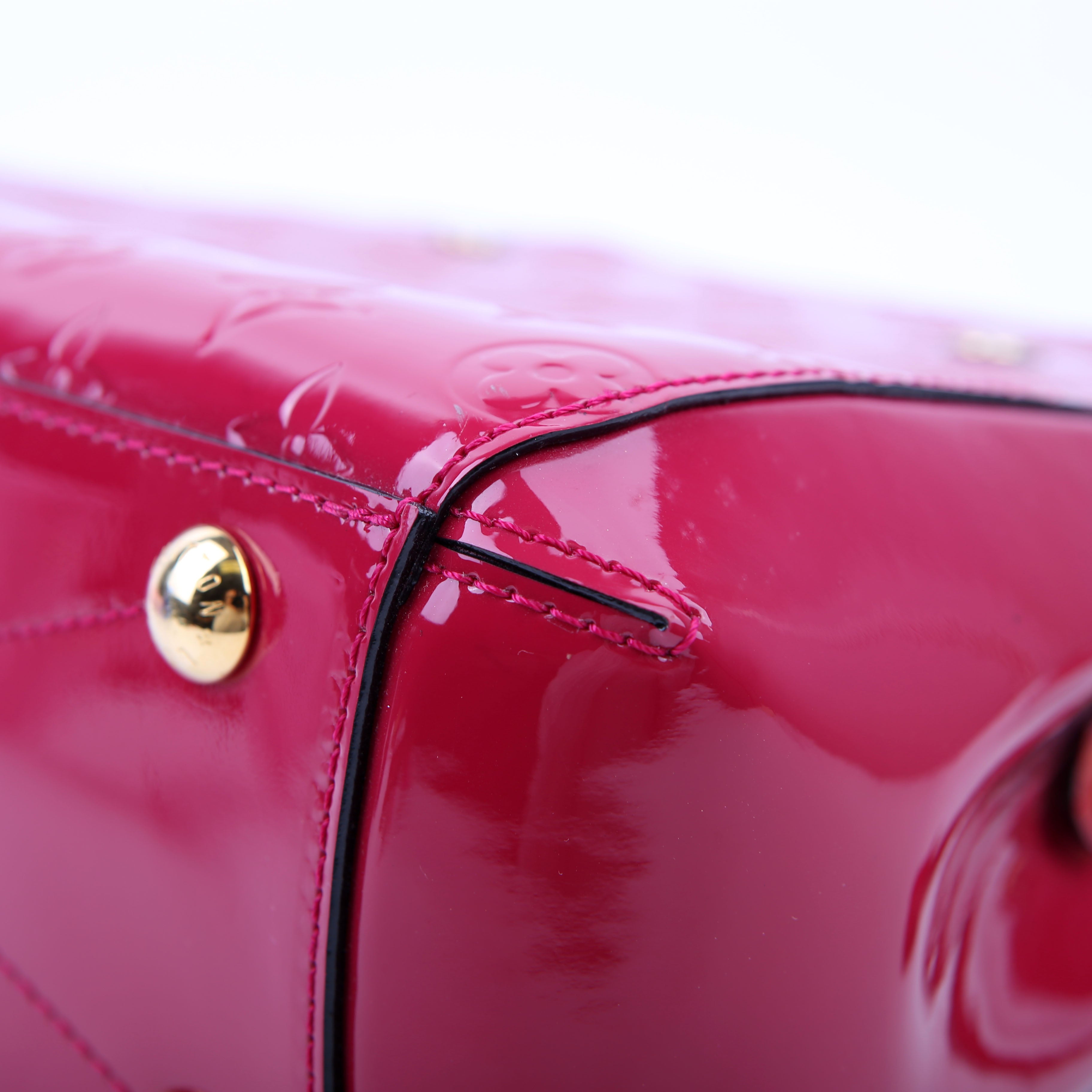 Louis Vuitton Montaigne BB Vernis Pink