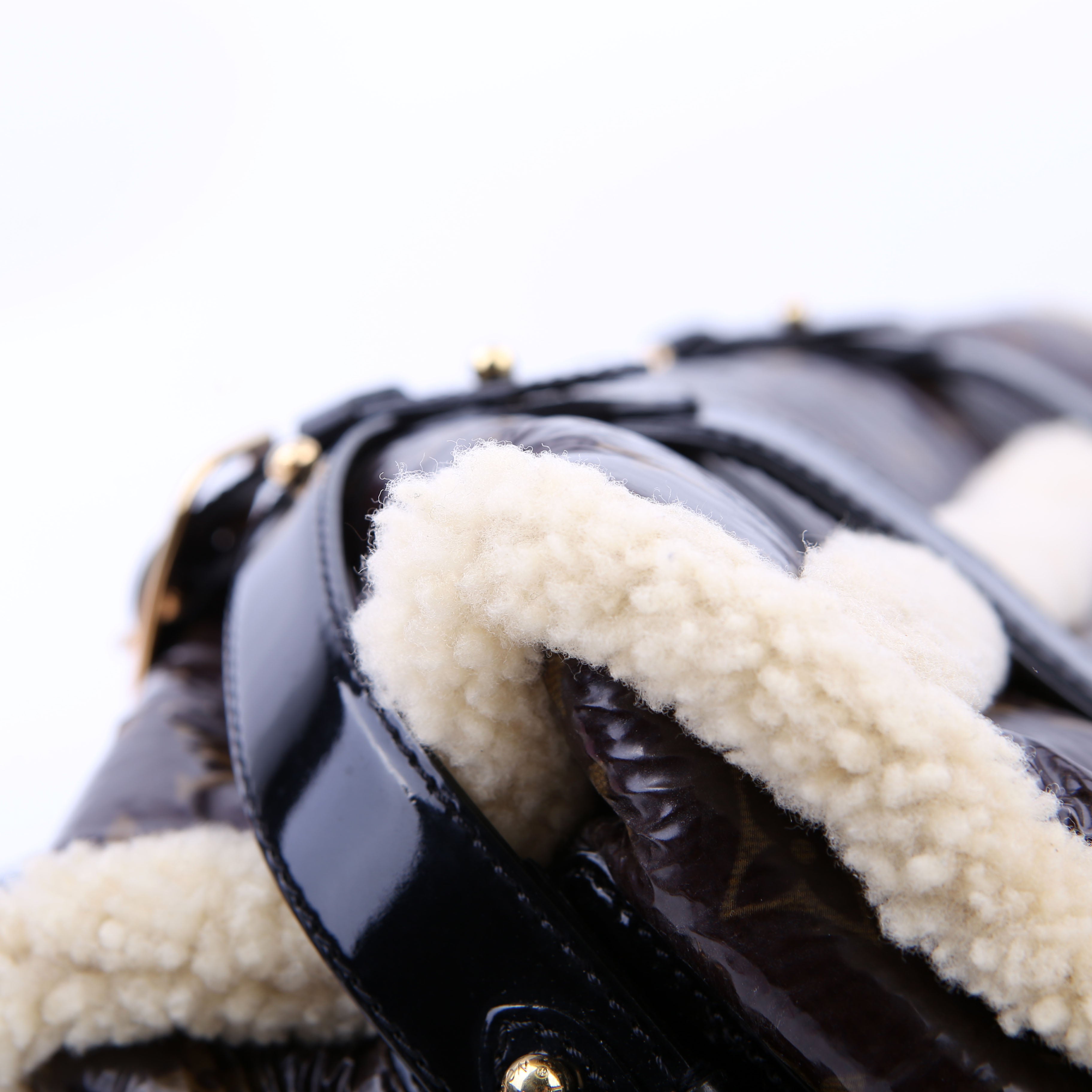 Louis Vuitton Shearling Thunder Bag Monogram Black