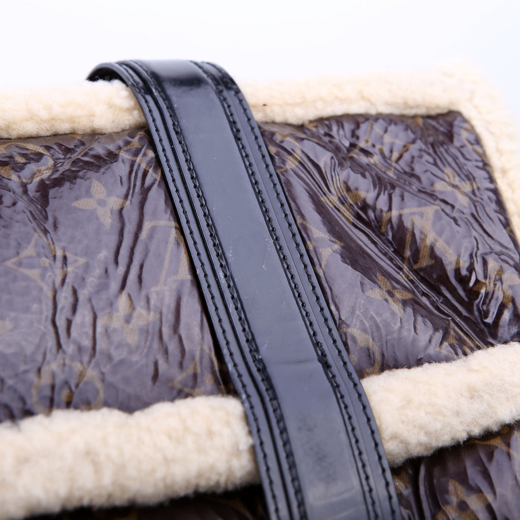 Louis Vuitton Shearling Thunder Bag Monogram Black