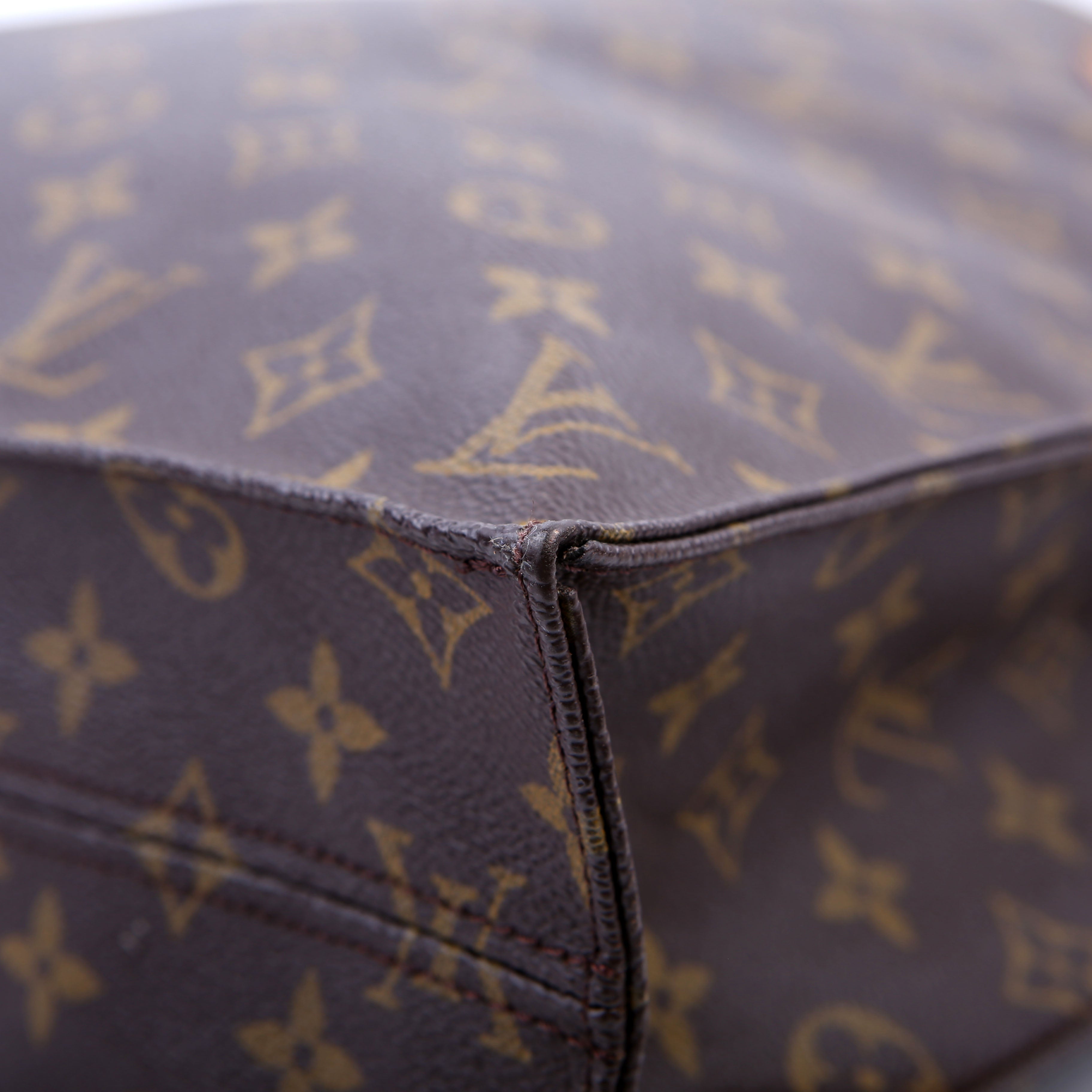 Louis Vuitton Sac Plat Monogram