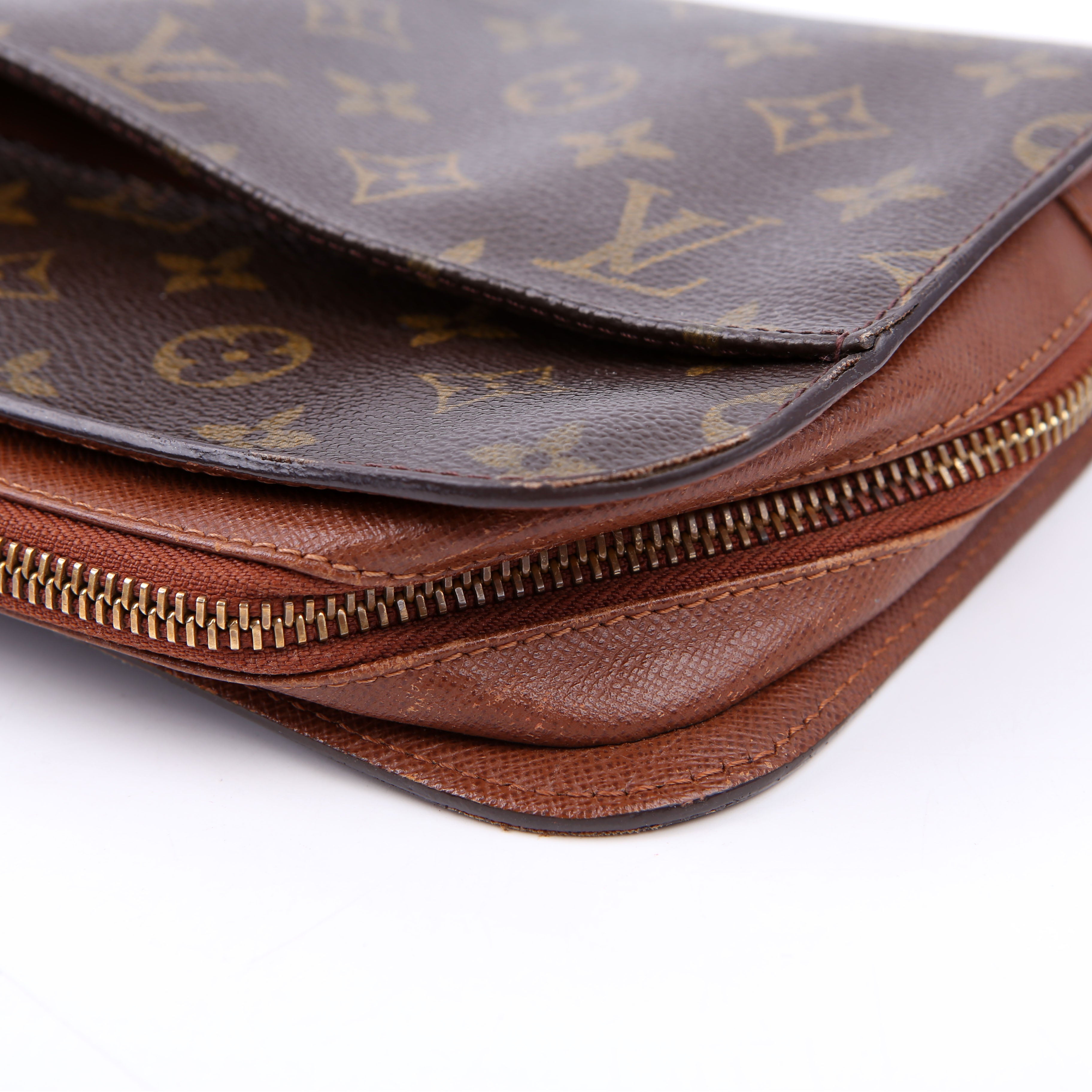 Louis Vuitton Orsay Clutch Monogram