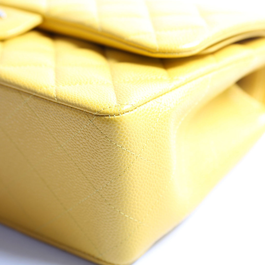 Chanel Classic Flap Jumbo Caviar 25-28M Yellow