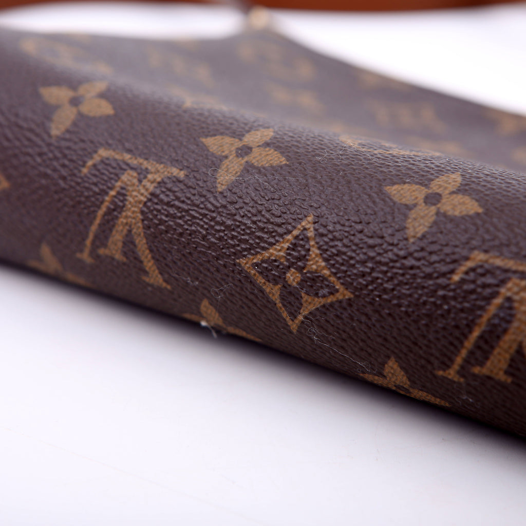 Louis Vuitton Pallas Clutch Monogram Black