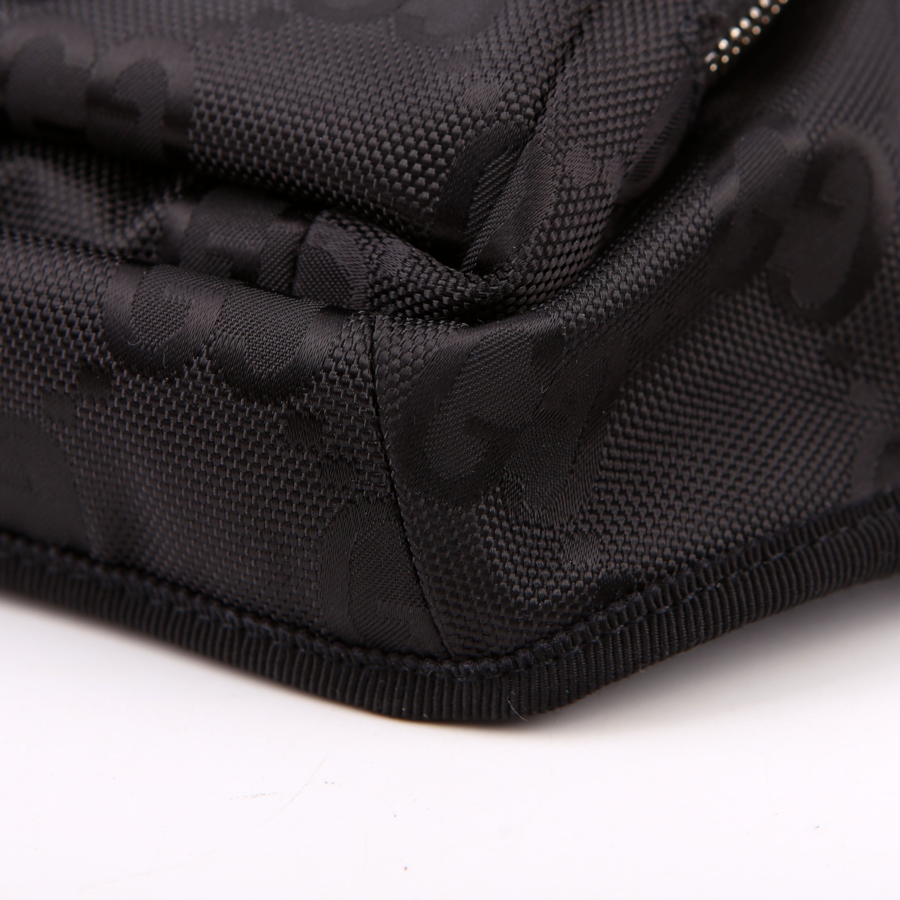 Gucci 739372 Nylon Off the Grid Logo Belt Bag Black