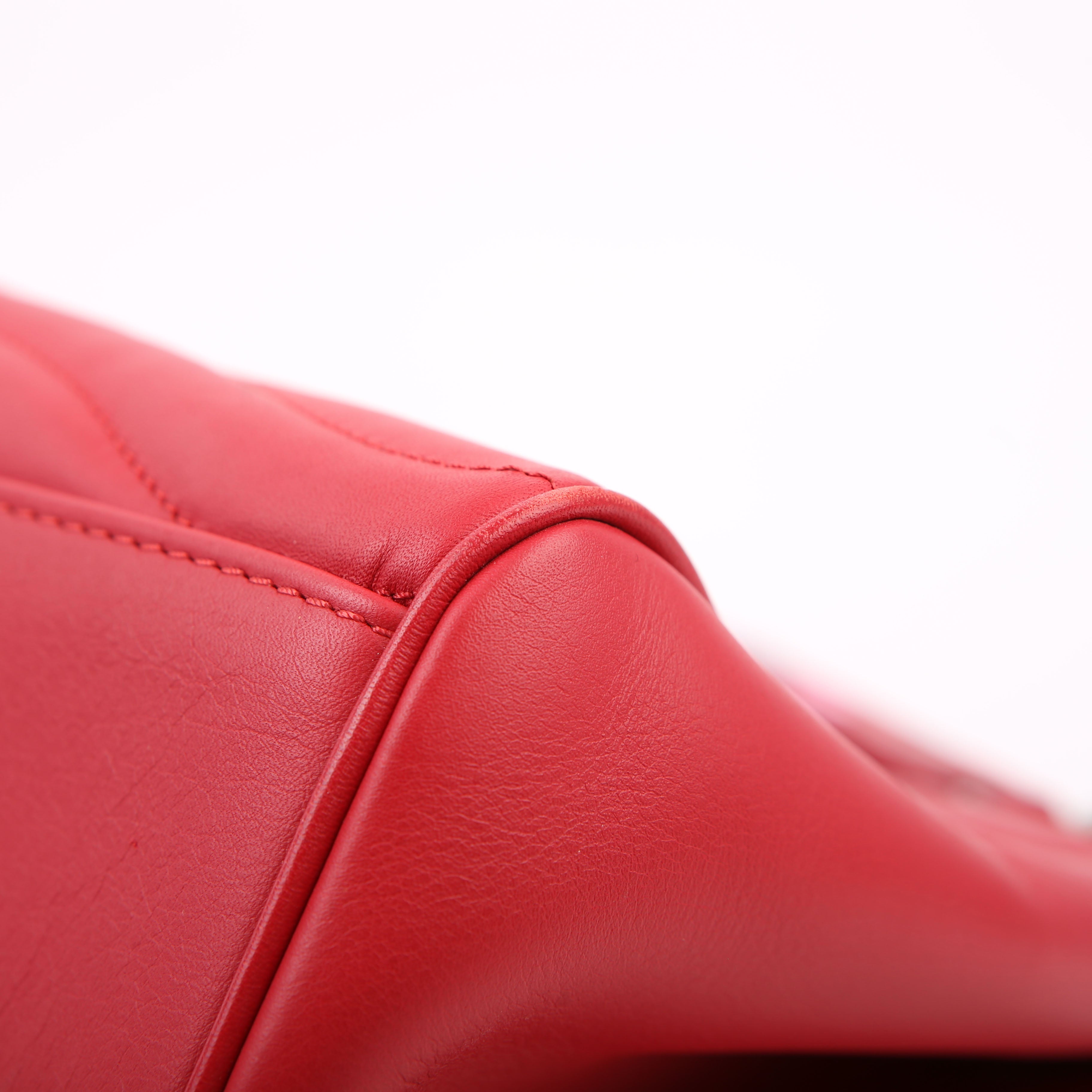 Louis Vuitton New Wave Chain Tote Red