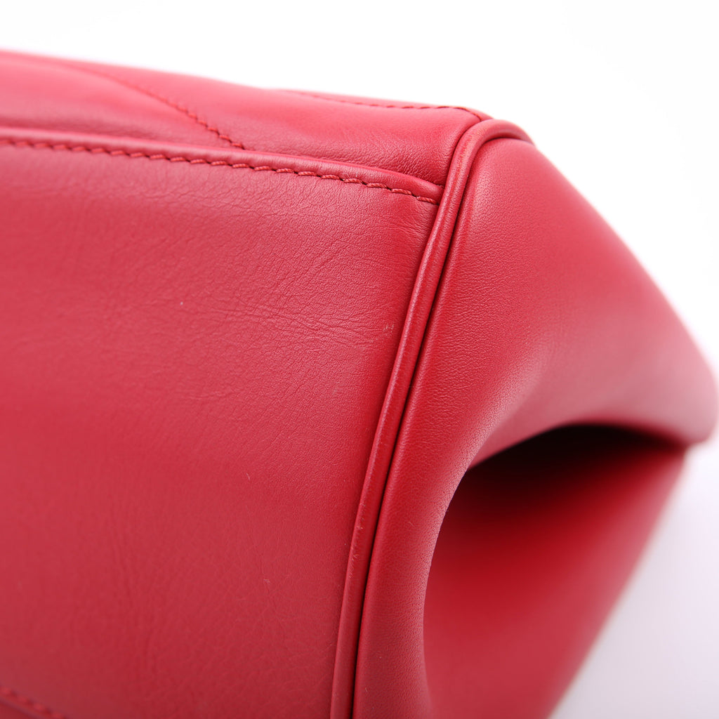 Louis Vuitton New Wave Chain Tote Red