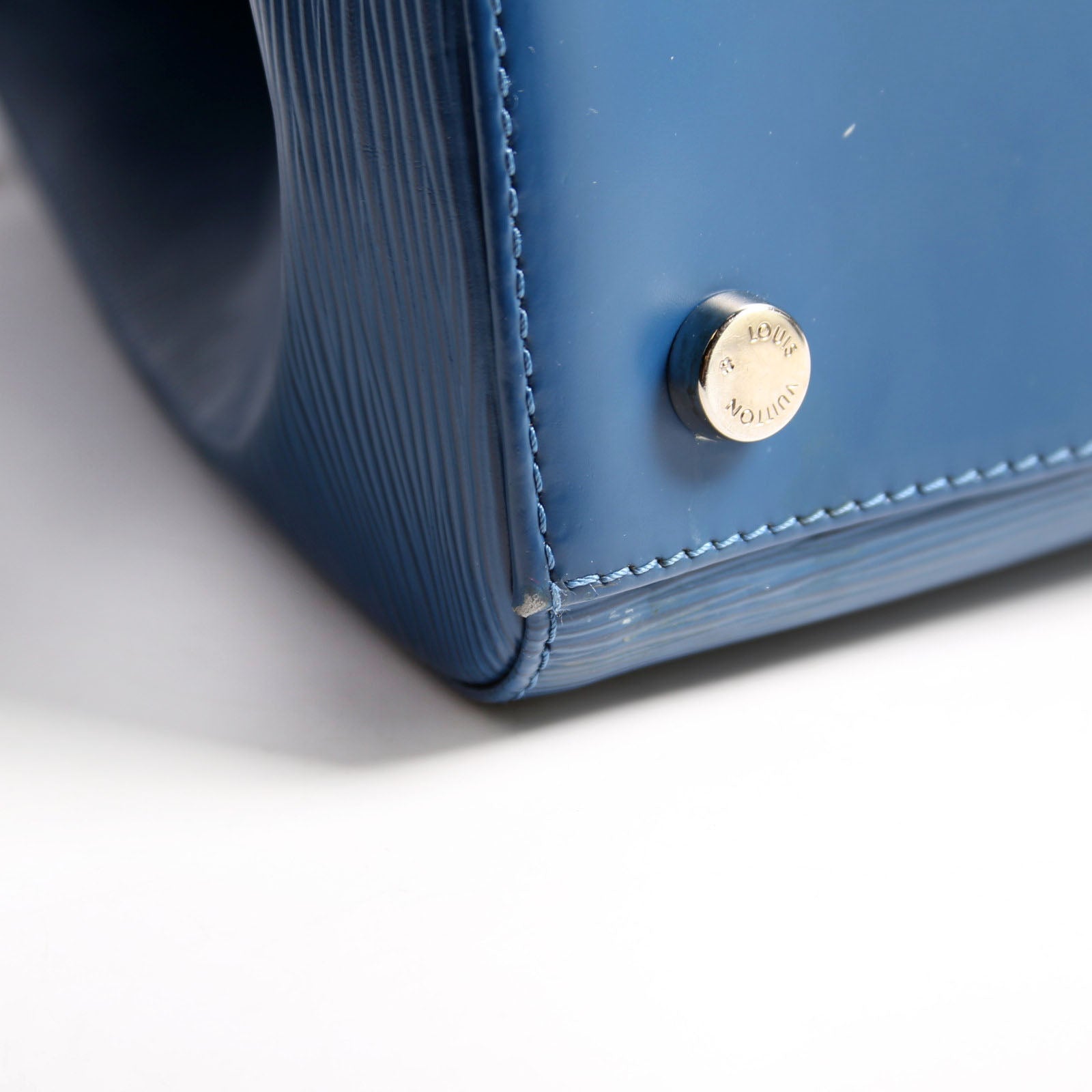 Louis Vuitton Brea MM Epi Blue
