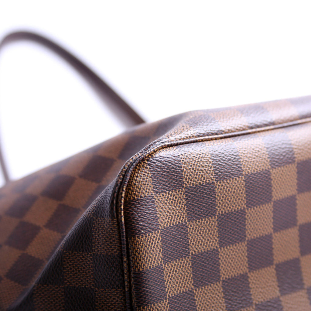 Louis Vuitton Neverfull With Wallet MM Ebene