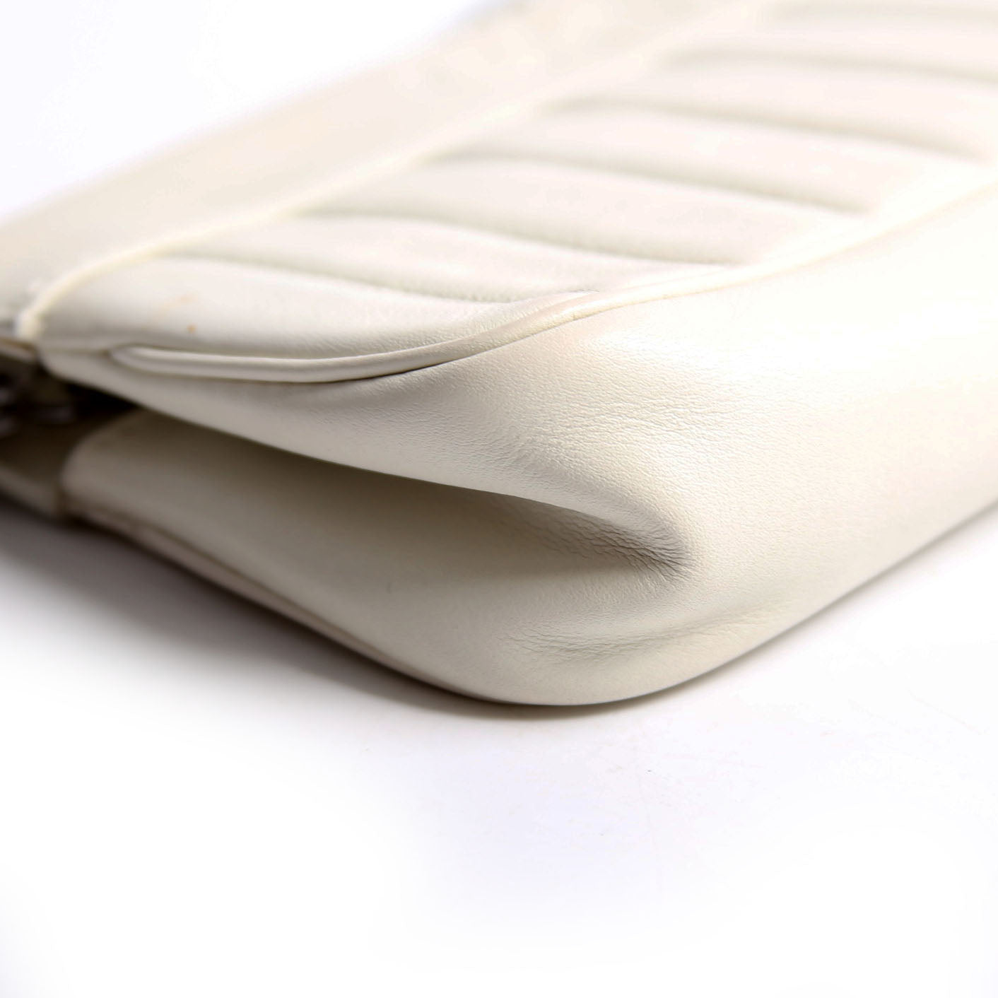Chanel Vertical Quitl Lax Bag Small 8M Ivory