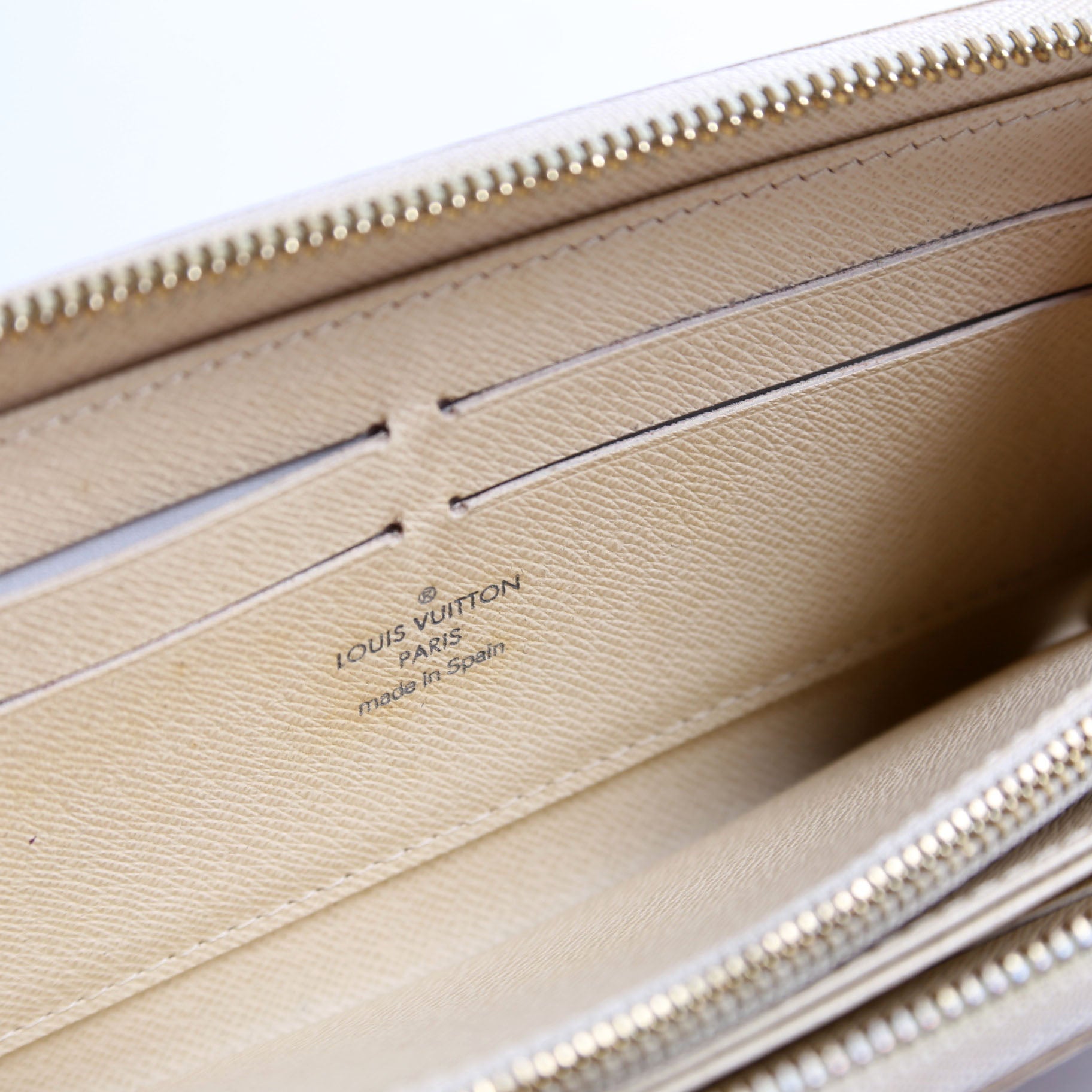 Louis Vuitton Zippy Wallet Azur