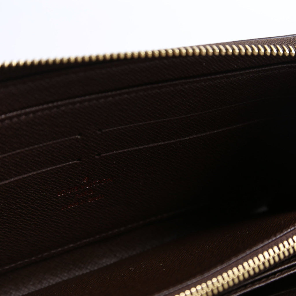 Louis Vuitton Zippy Wallet Ebene