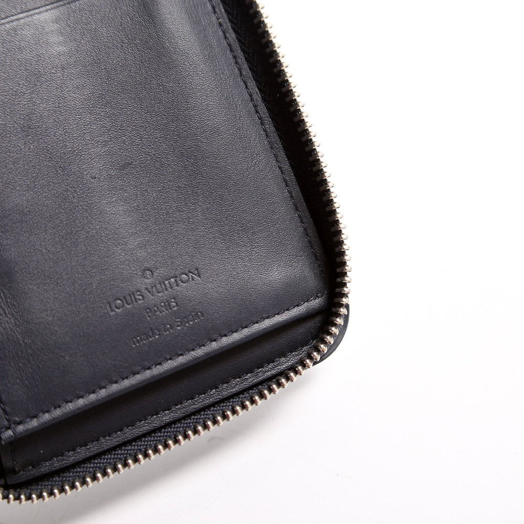 Louis Vuitton Zippy Wallet Vertical Azur