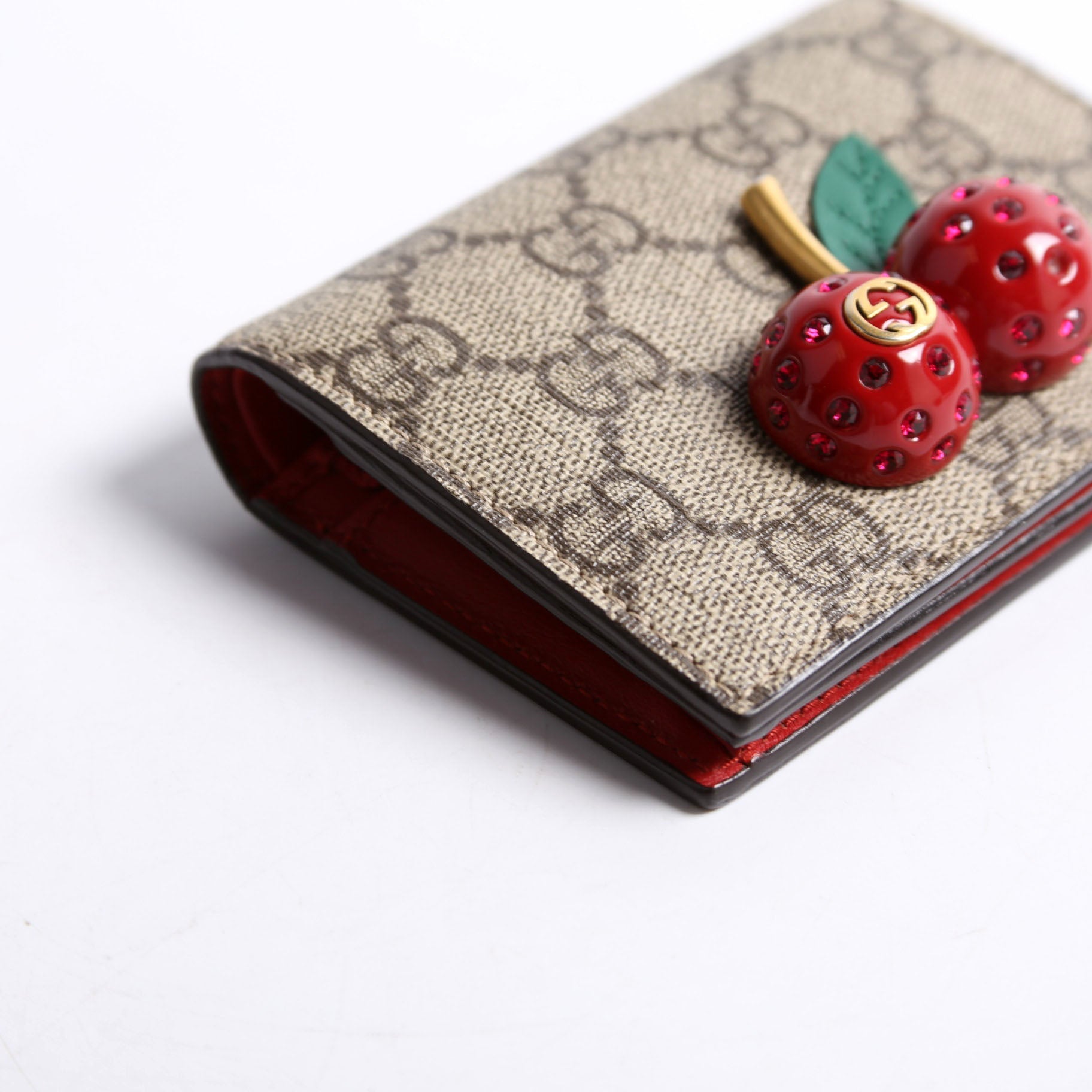 Gucci GG Supreme Cherries Card Case Red