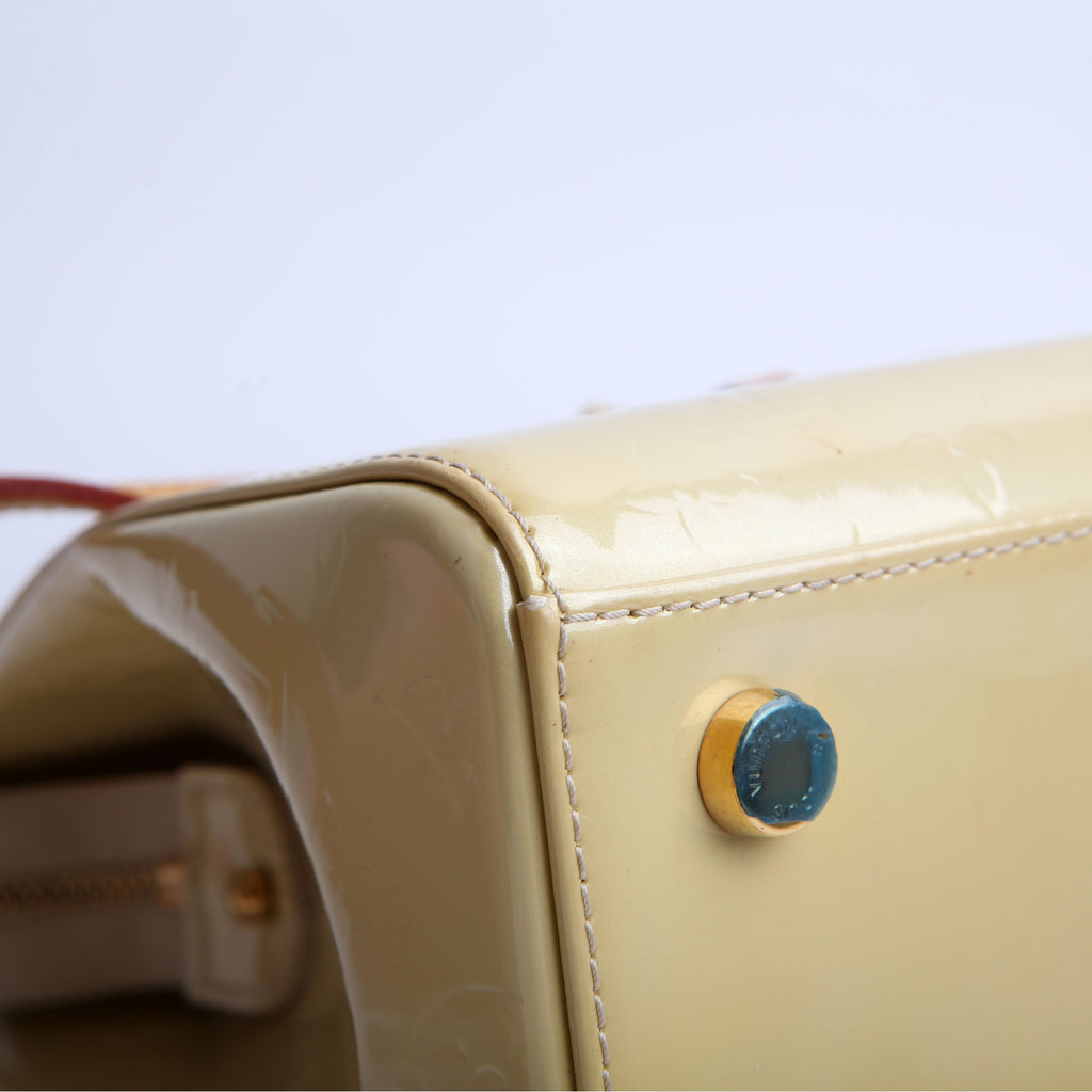Louis Vuitton Brea GM Vernis Yellow