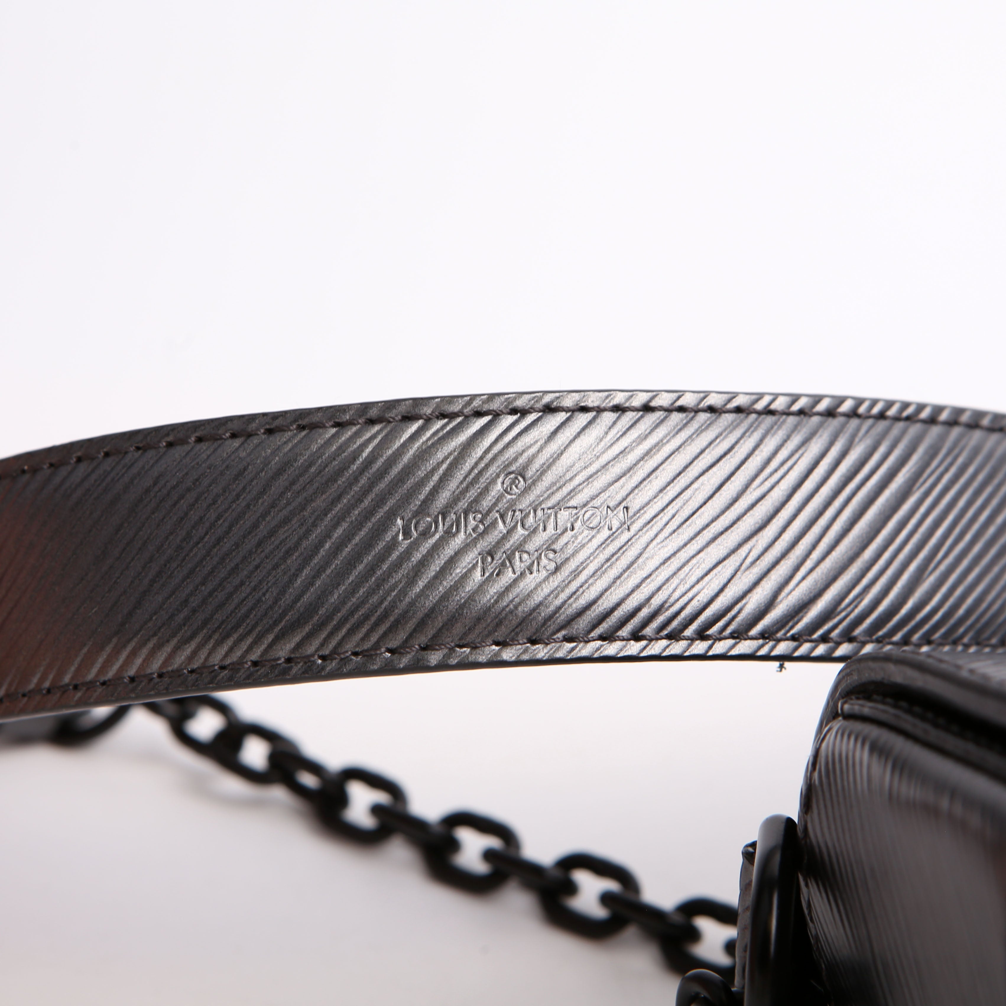 Louis Vuitton Twist MM Epi Gray
